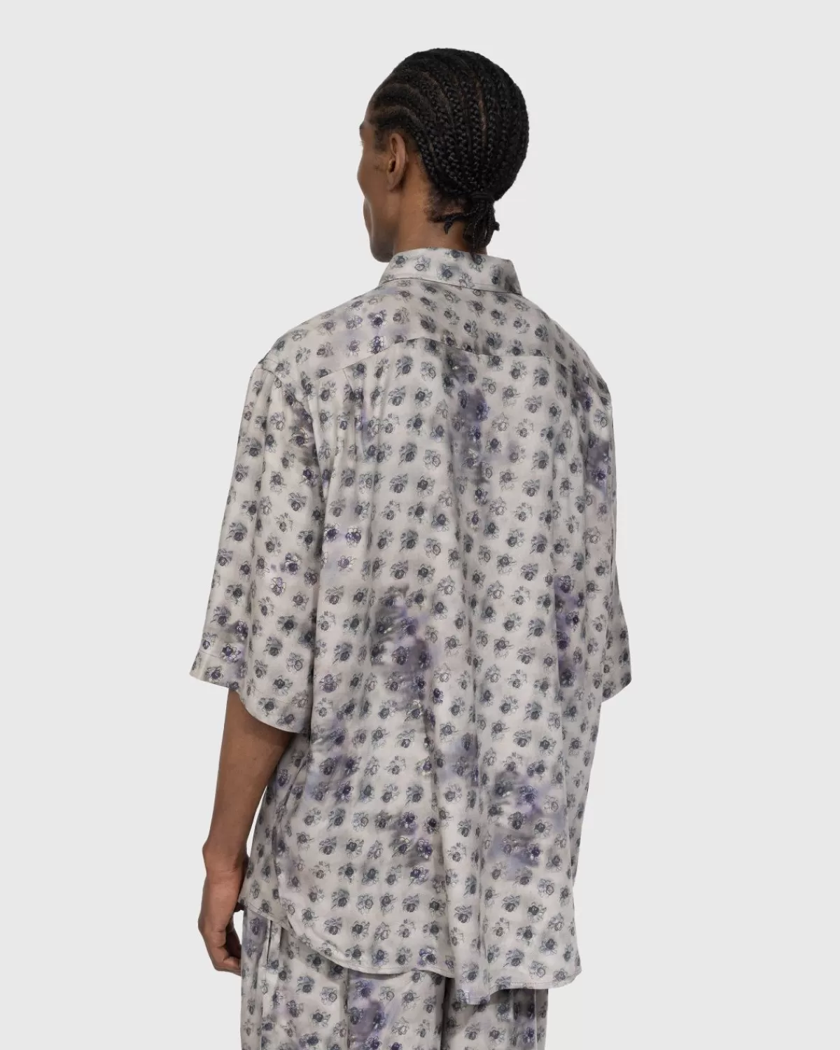 acne_studios_overhemd_met_korte_mouwen_en_knoopsluiting_grijs_3.webp Overhemden^Acne Studios Overhemd Met Korte Mouwen En Knoopsluiting Grijs