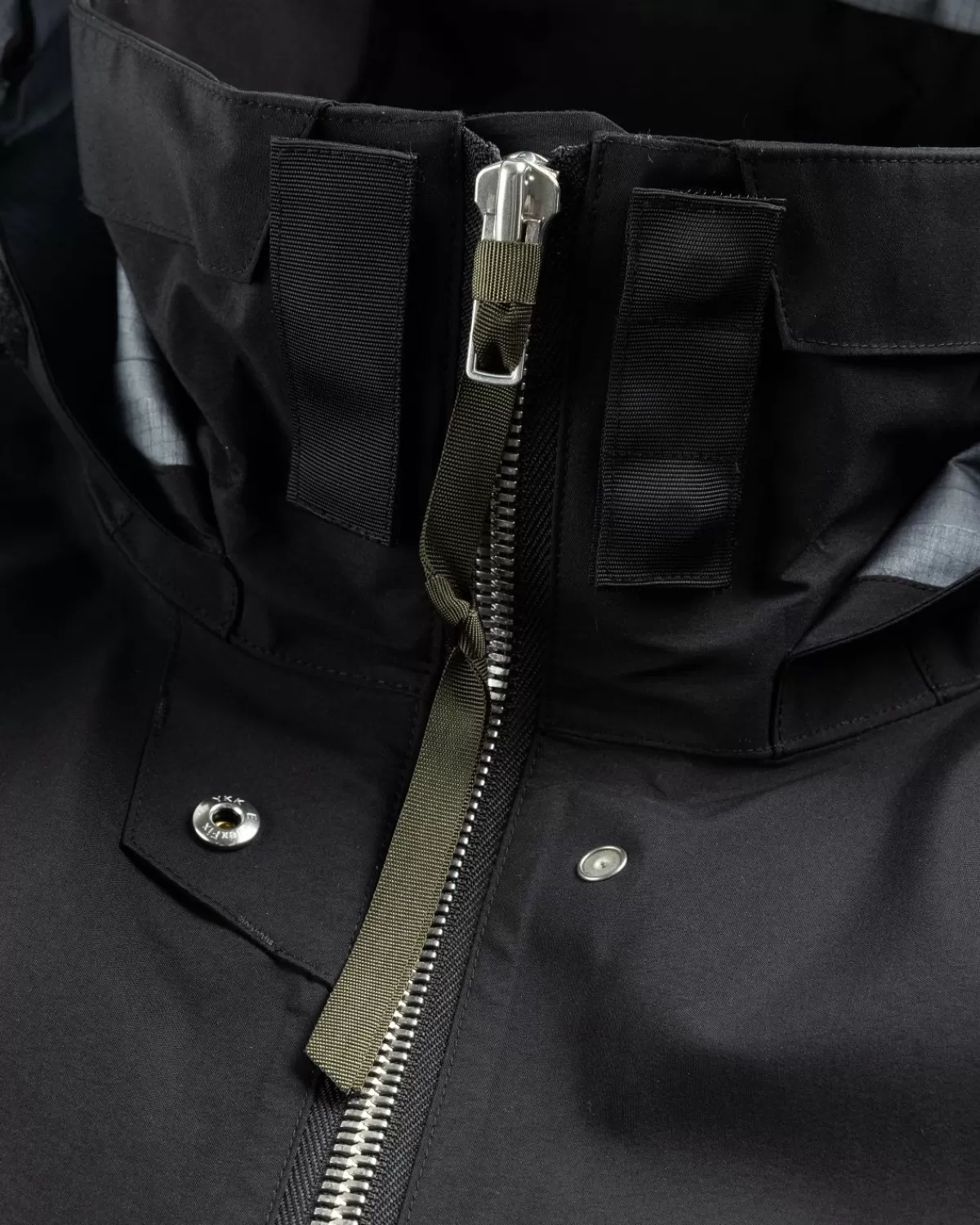 acroniem_j110tsgt_jack_zwart_5.webp Bovenkleding^ACRONYM Acroniem J110Ts-Gt Jack Zwart