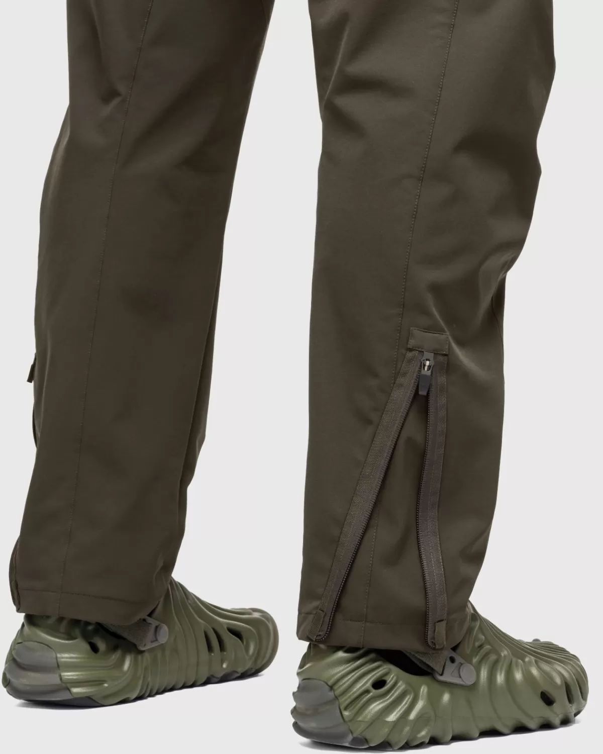 acroniem_p41ds_schoeller_dryskin_gelede_cargobroek_raf_green_6.webp Broek^ACRONYM Acroniem P41-Ds Schoeller Dryskin Gelede Cargobroek Raf Green