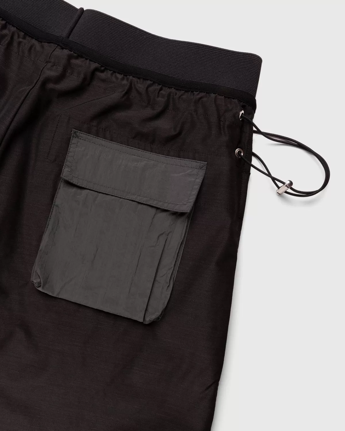 arnar_mar_jonsson_hraun_work_short_houtskool_5.webp Arnar Mar Jonsson Hraun Work Short Houtskool Cheap