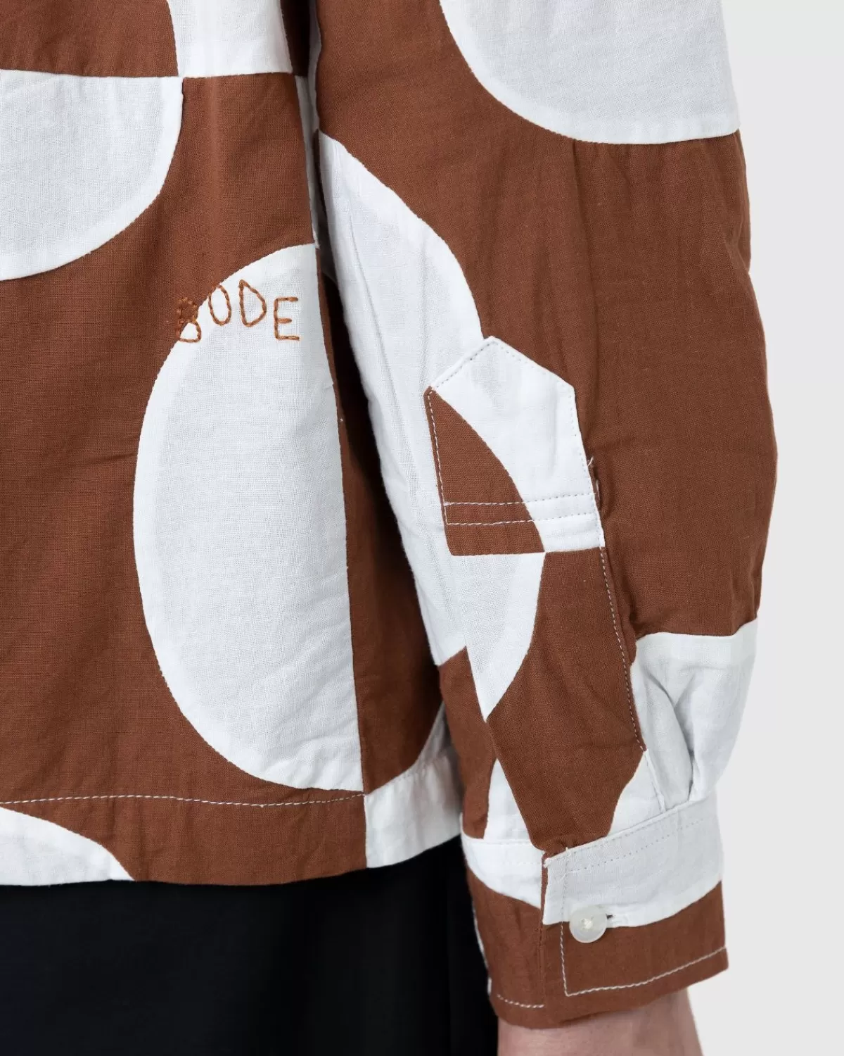 bode_duo_ovaal_patchwork_overhemd_met_lange_mouwen_bruin_7.webp Overhemden^Bode Duo Ovaal Patchwork Overhemd Met Lange Mouwen Bruin