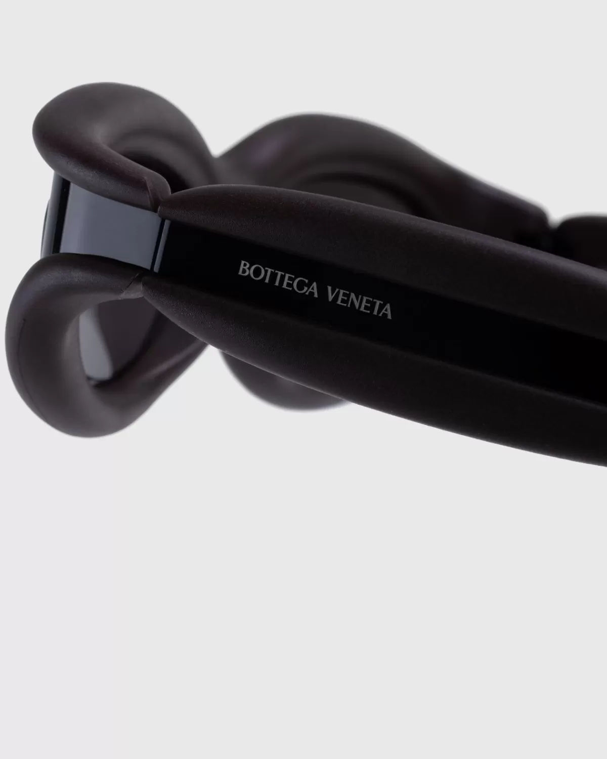 bottega_veneta_unapologetic_zonnebril_zwart_3.webp Bottega Veneta Unapologetic Zonnebril Zwart Cheap