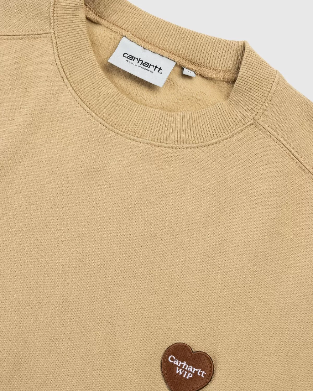 carhartt_wip_hartpatch_sweat_dusty_hamilton_brown_1.webp Gebreide Kleding^Carhartt WIP Hartpatch Sweat Dusty Hamilton Brown