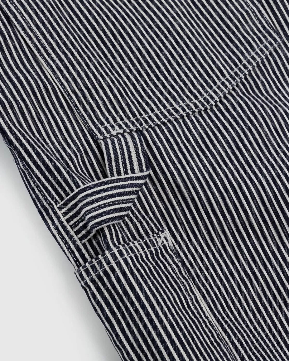 carhartt_wip_terrell_single_knee_short_donker_marineblauw_4.webp Korte Broek^Carhartt WIP Terrell Single Knee Short Donker Marineblauw