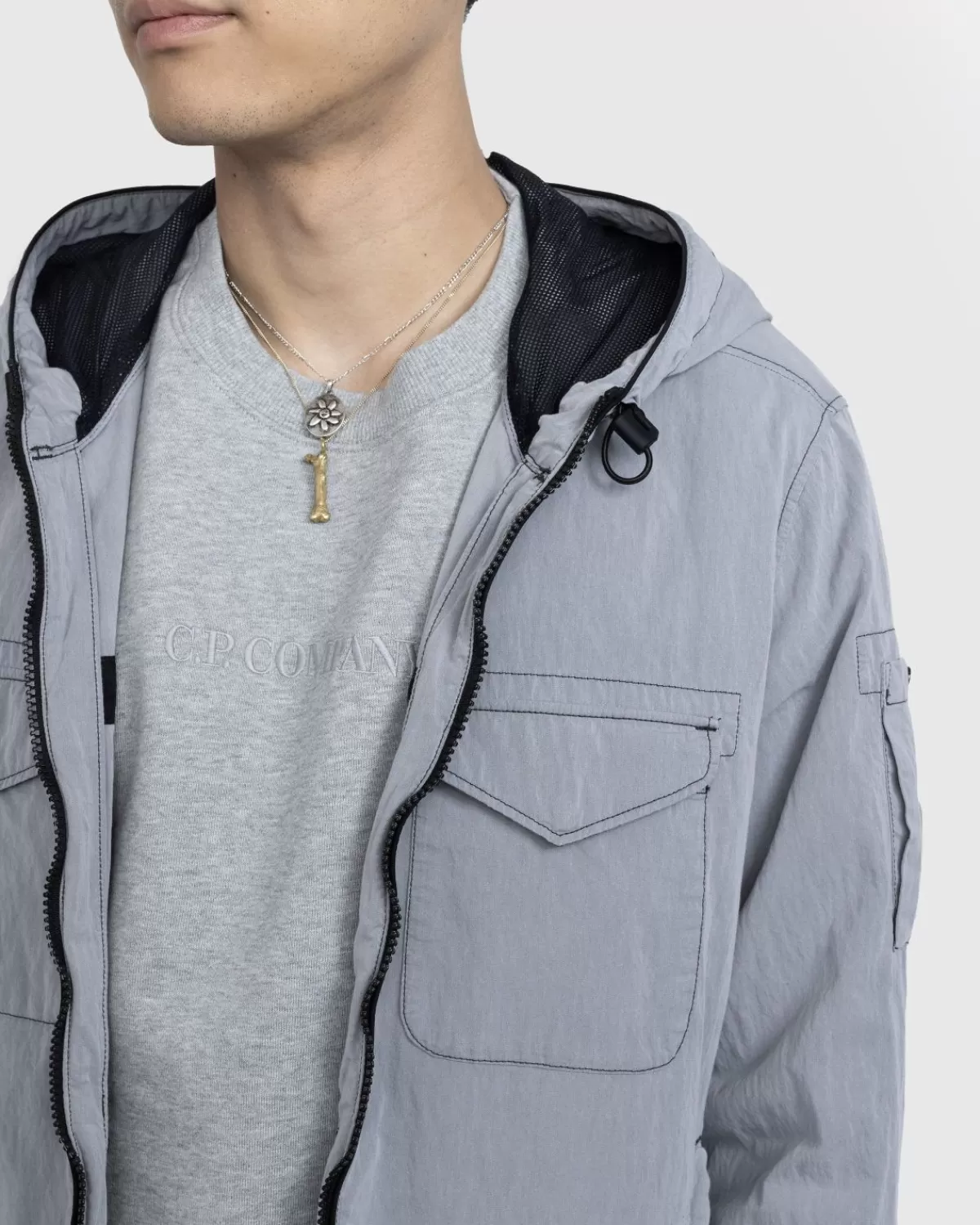 cp_company_50_fili_zwaar_jack_met_capuchon_zwart_1.webp Bovenkleding^C.P. Company Cp Company 50 Fili Zwaar Jack Met Capuchon Zwart