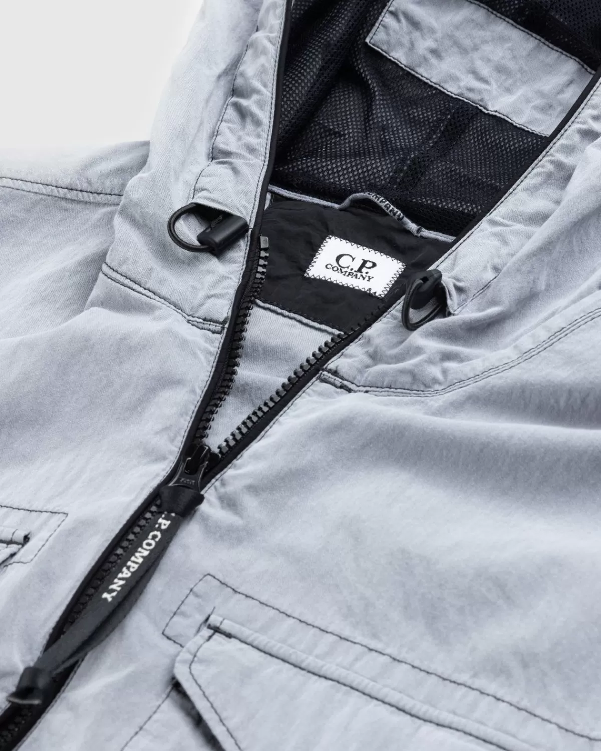 cp_company_50_fili_zwaar_jack_met_capuchon_zwart_4.webp Bovenkleding^C.P. Company Cp Company 50 Fili Zwaar Jack Met Capuchon Zwart