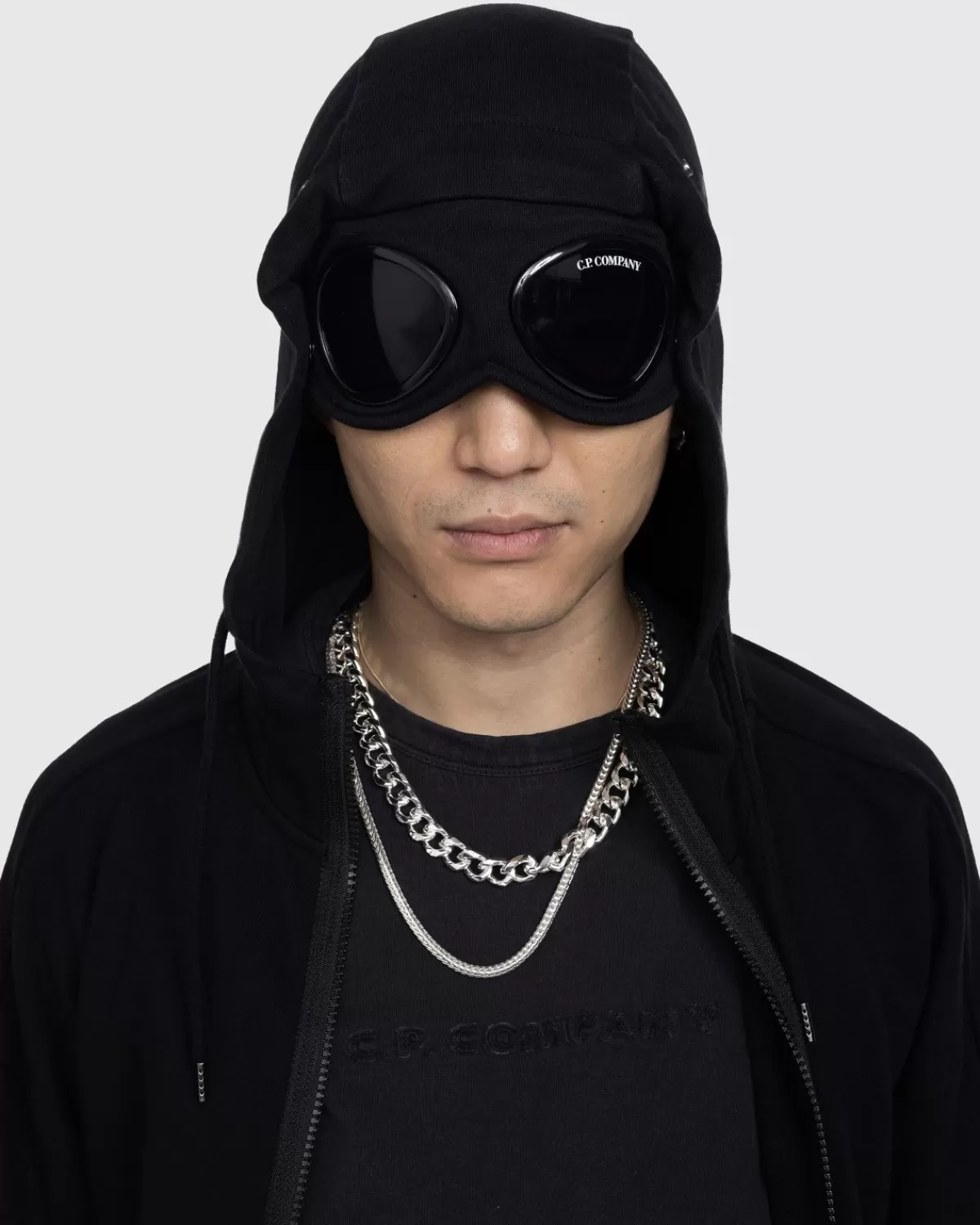 cp_company__diagonaal_verhoogde_fleecebril_met_rits_en_capuchon_zwart_1.webp C.P. Company Cp Company - Diagonaal Verhoogde Fleecebril Met Rits En Capuchon Zwart Best