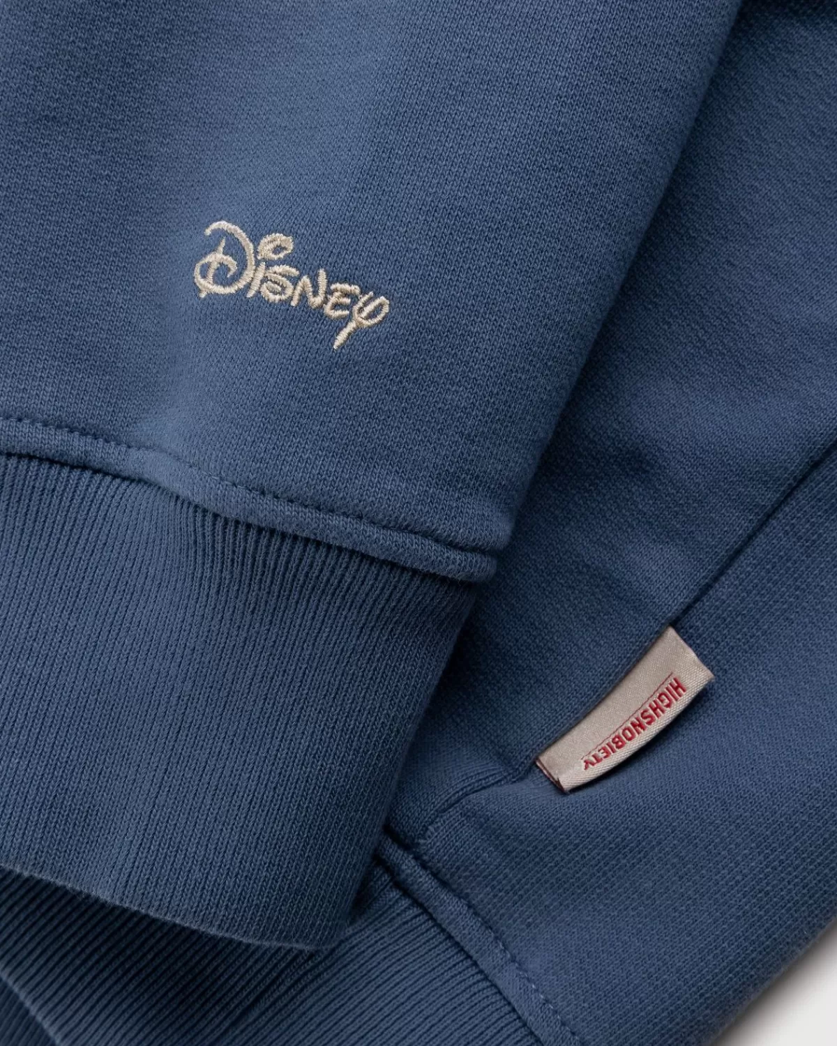 disney_fantasia_x_highsnobiety_sterren_en_maan_hoodie_blauw_2.webp Disney Fantasia X Highsnobiety Sterren En Maan Hoodie Blauw Sale