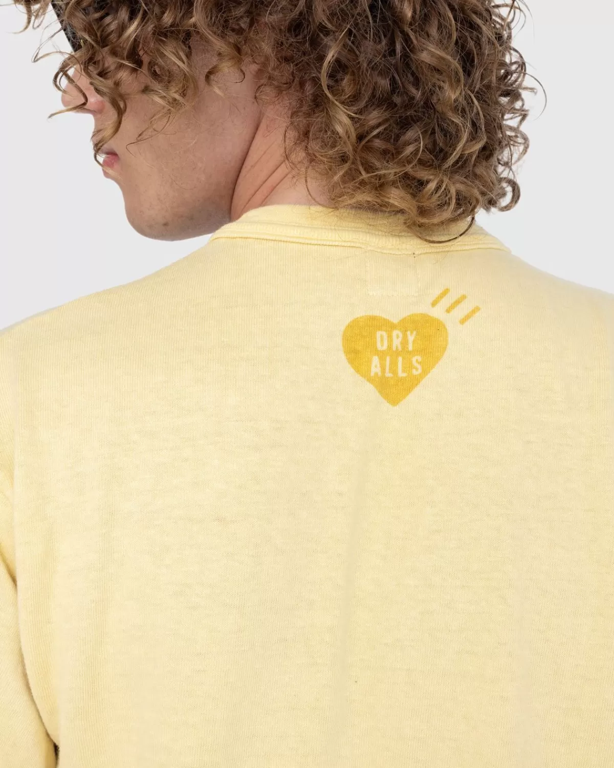 door_de_mens_gemaakt_ningensei_plantgeverfd_tshirt_geel_3.webp Human Made Door De Mens Gemaakt Ningen-Sei Plantgeverfd T-Shirt Geel Store