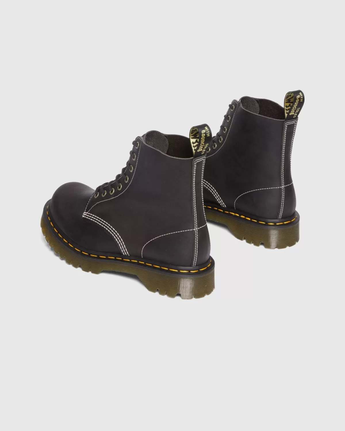 dr_martens_1460_pascal_houtskoolgrijze_phoenix_5-1.webp Dr. Martens 1460 Pascal Houtskoolgrijze Phoenix Best Sale