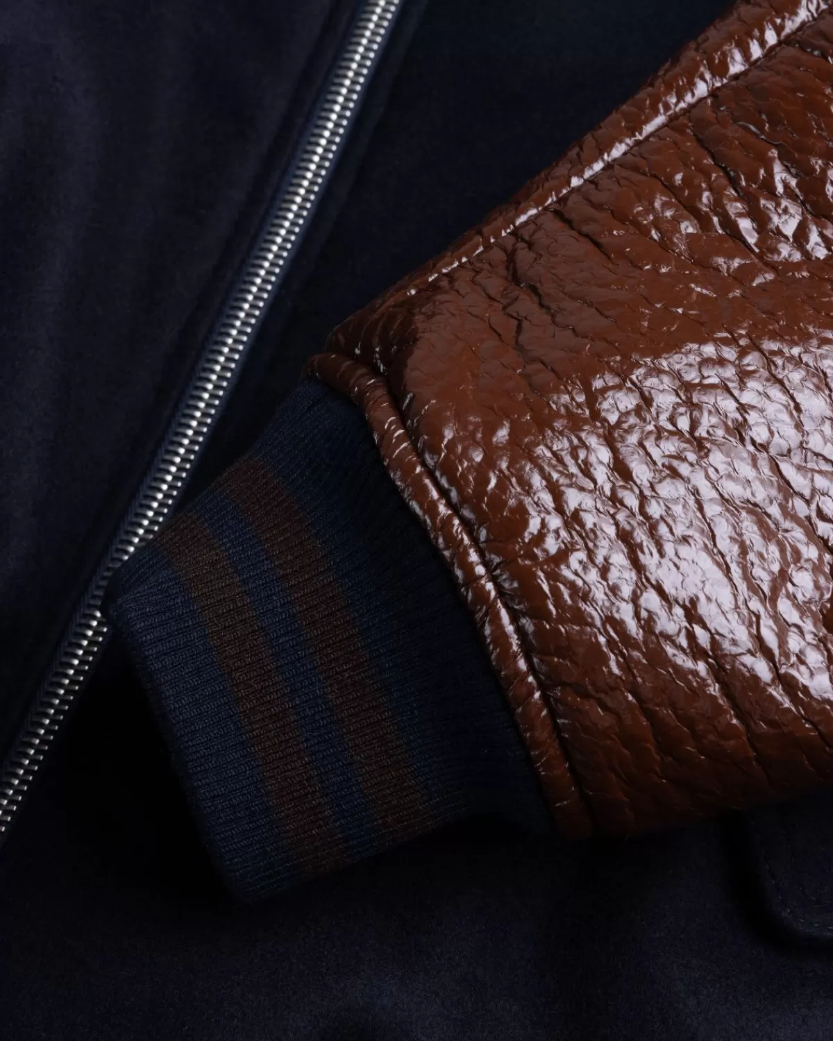 dries_van_noten_verso_tris_jas_marine_2.webp Bovenkleding^Dries van Noten Verso Tris Jas Marine