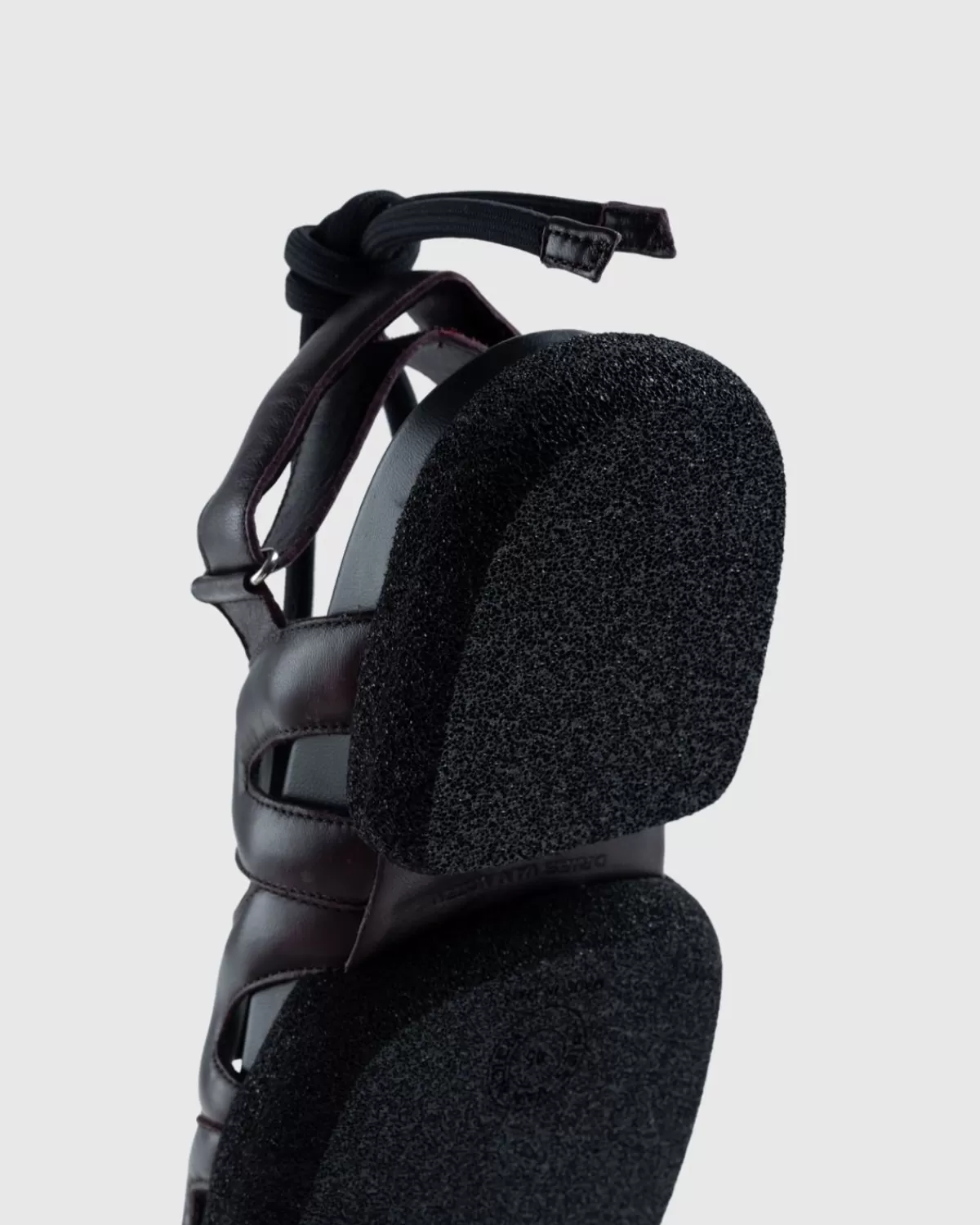 dries_van_noten_zware_platform_sandalen_bordeaux_1.webp Dries van Noten Zware Platform Sandalen Bordeaux Fashion