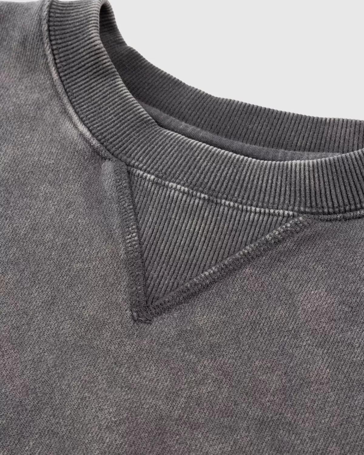 gehele_studios_box_crew_washed_black_4.webp Entire Studios Gehele Studio'S Box Crew Washed Black New