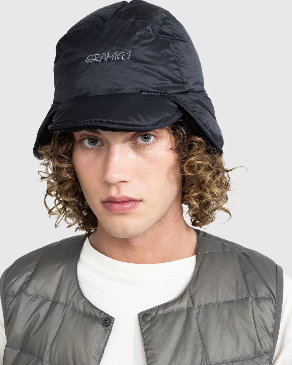 gramicci_down_mountain_cap_zwart_4.webp Gramicci Down Mountain Cap Zwart Fashion