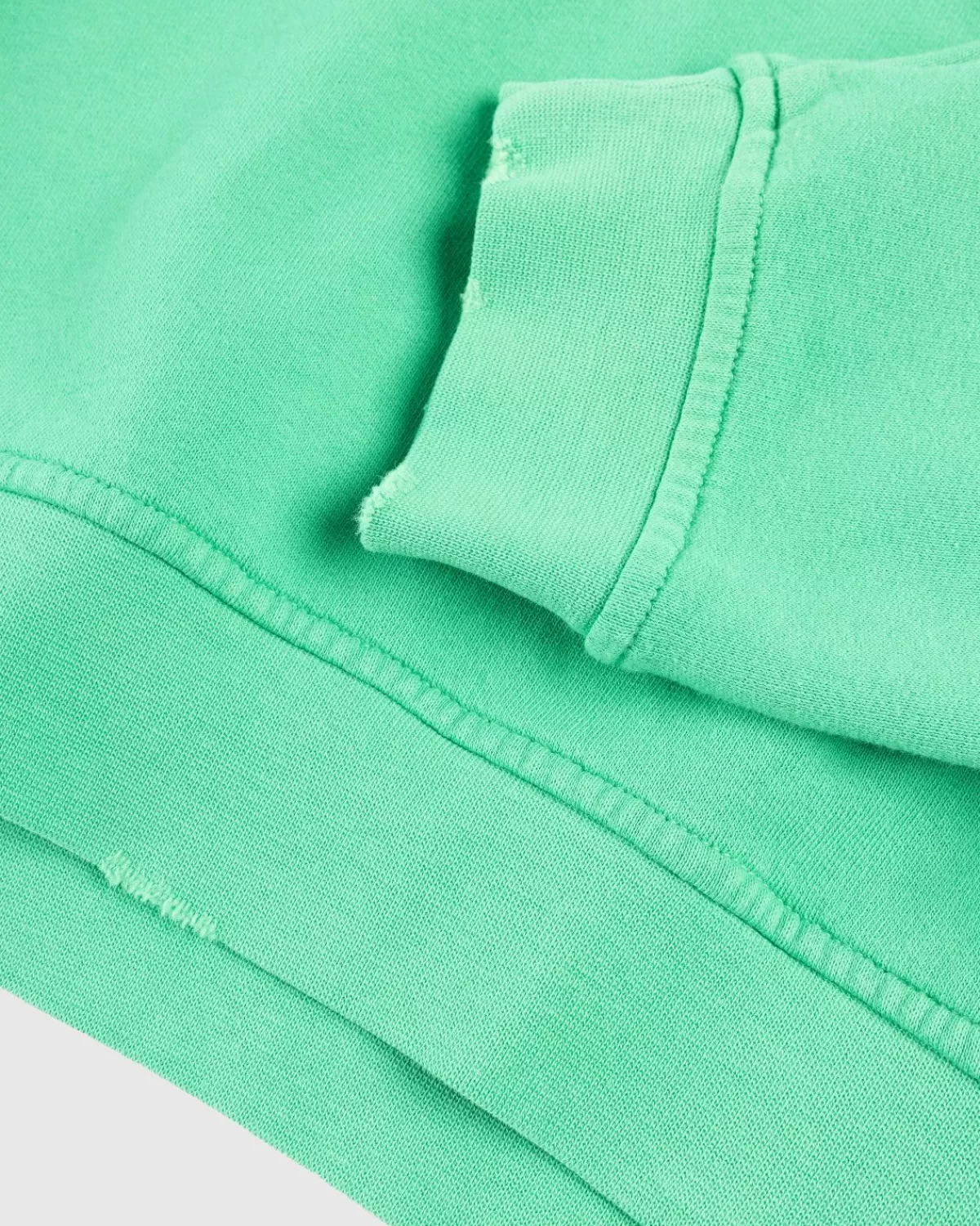 guess_usa__tweekleurige_hoodie_honeydew_4.webp Guess USA - Tweekleurige Hoodie Honeydew Cheap