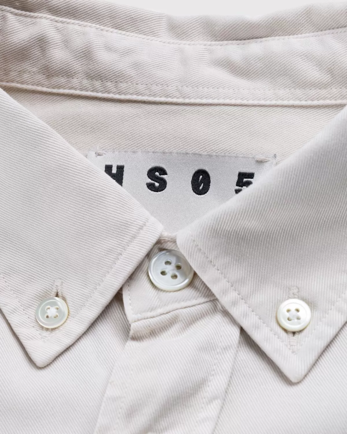 highsnobiety_hs05__garmentdyed_perzikkleurig_shirt_met_lange_mouwen_grijs_2.webp Overhemden^Highsnobiety HS05 - Garment-Dyed Perzikkleurig Shirt Met Lange Mouwen Grijs