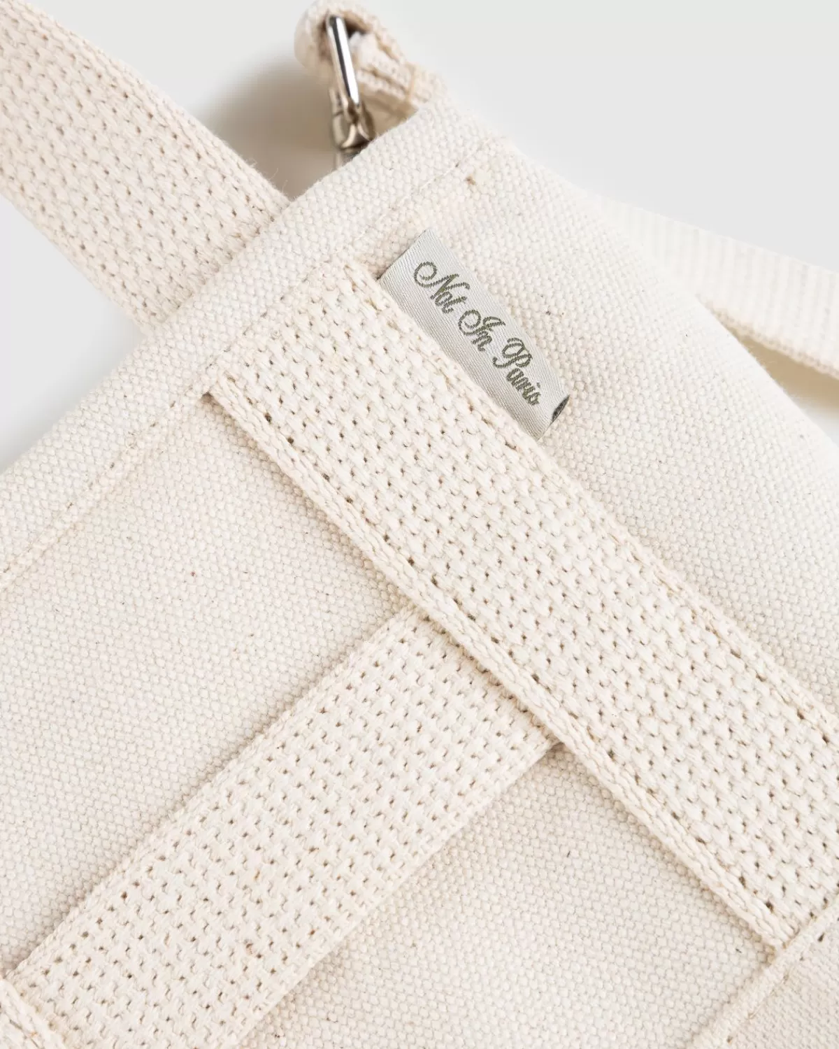 highsnobiety_not_in_paris_5_mini_canvas_draagtas_3.webp Highsnobiety Not In Paris 5 Mini Canvas Draagtas Discount