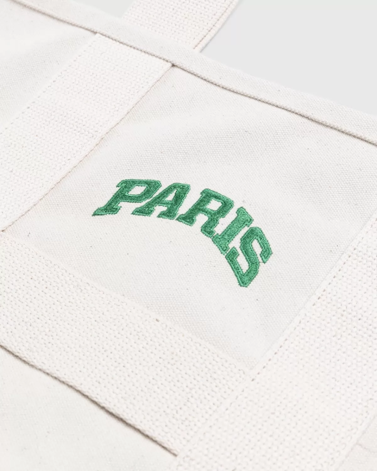 highsnobiety_not_in_paris_5_xl_canvas_draagtas_2.webp Highsnobiety Not In Paris 5 Xl Canvas Draagtas Hot