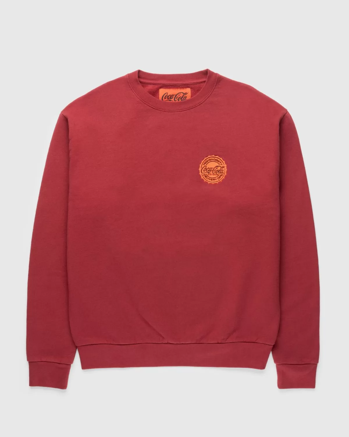 highsnobiety_x_cocacola_zero_sugar_crewneck_burgundy_4.webp Gebreide Kleding^Highsnobiety X Coca-Cola Zero Sugar Crewneck Burgundy