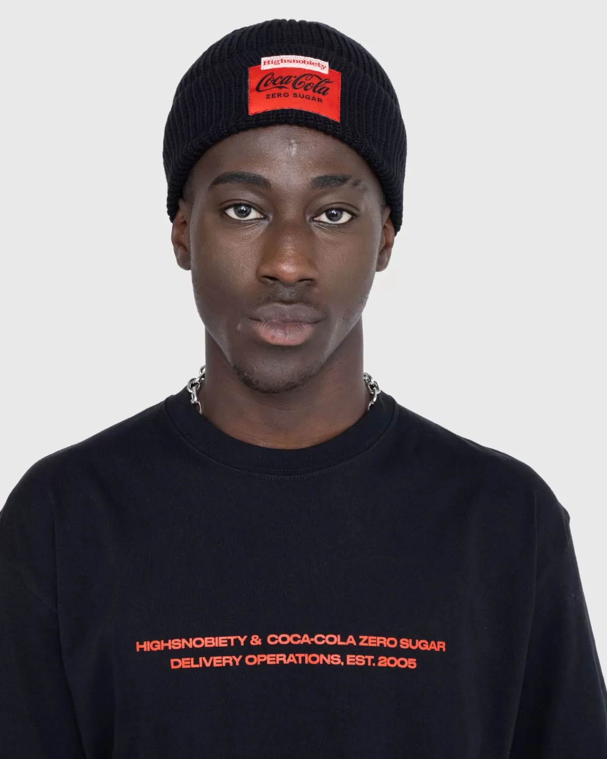 highsnobiety_x_cocacola_zero_sugar_muts_zwart_5.webp Highsnobiety X Coca-Cola Zero Sugar Muts Zwart Fashion
