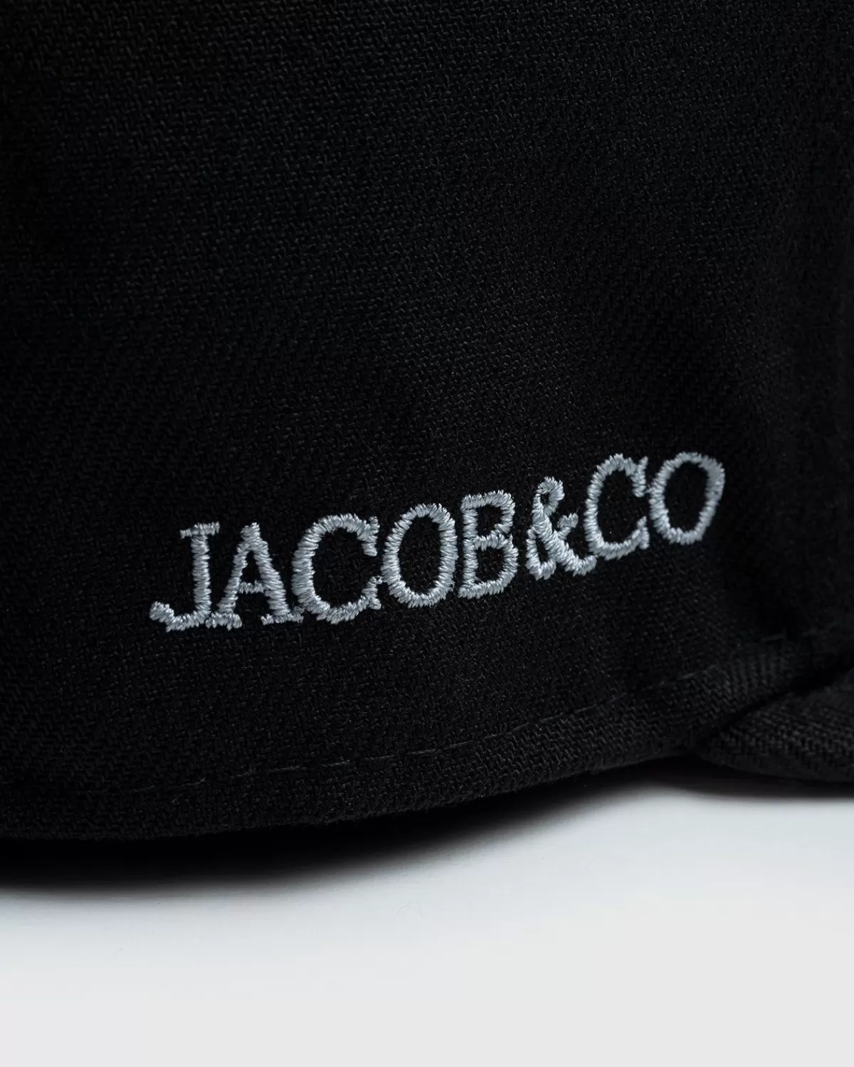 jacob__co_x_highsnobiety_logopet_zwart_1.webp Jacob & Co. X Highsnobiety Logopet Zwart Cheap