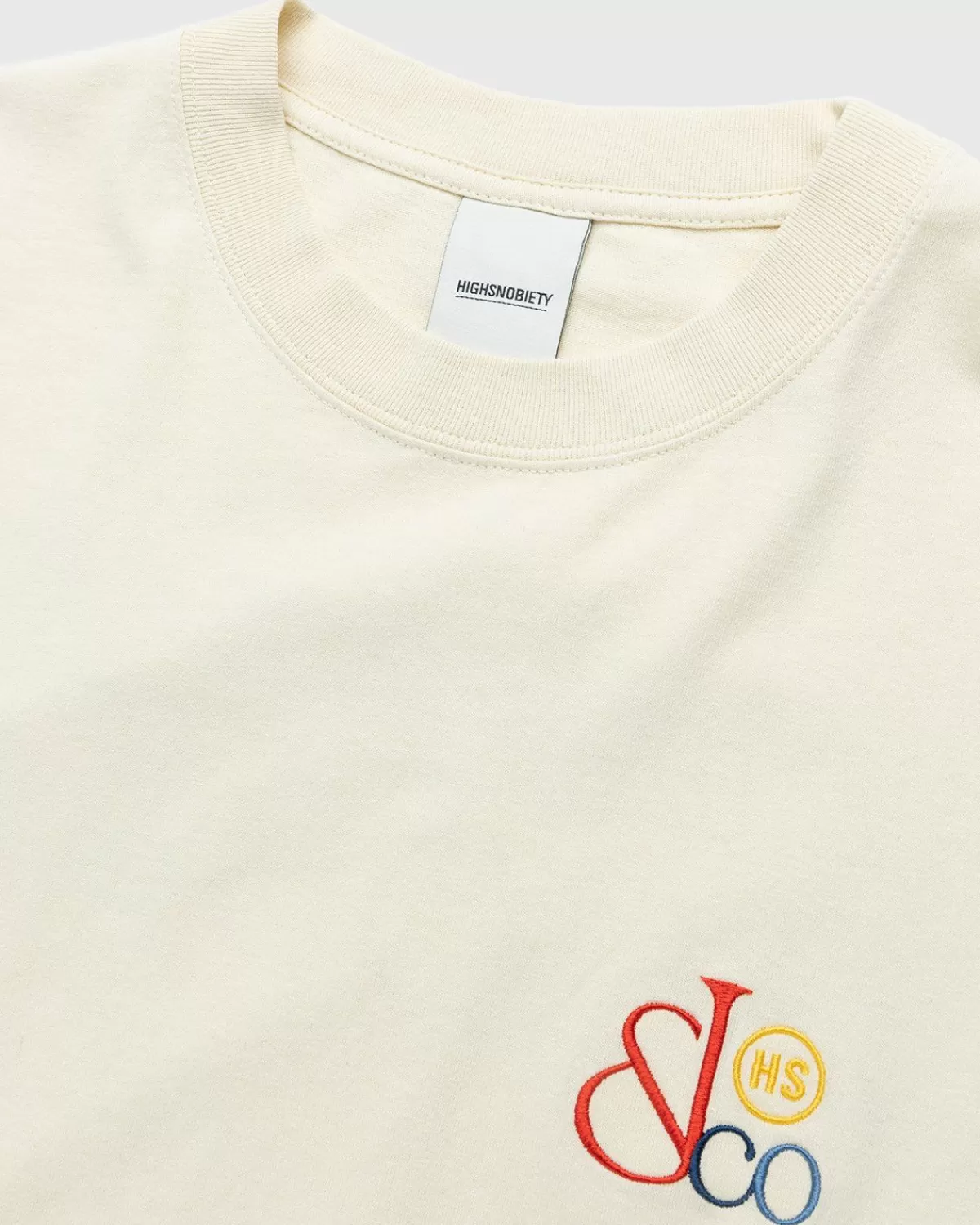 jacob__co_x_highsnobiety_zwaar_logo_tshirt_beige_3.webp Jacob & Co. X Highsnobiety Zwaar Logo T-Shirt Beige Sale