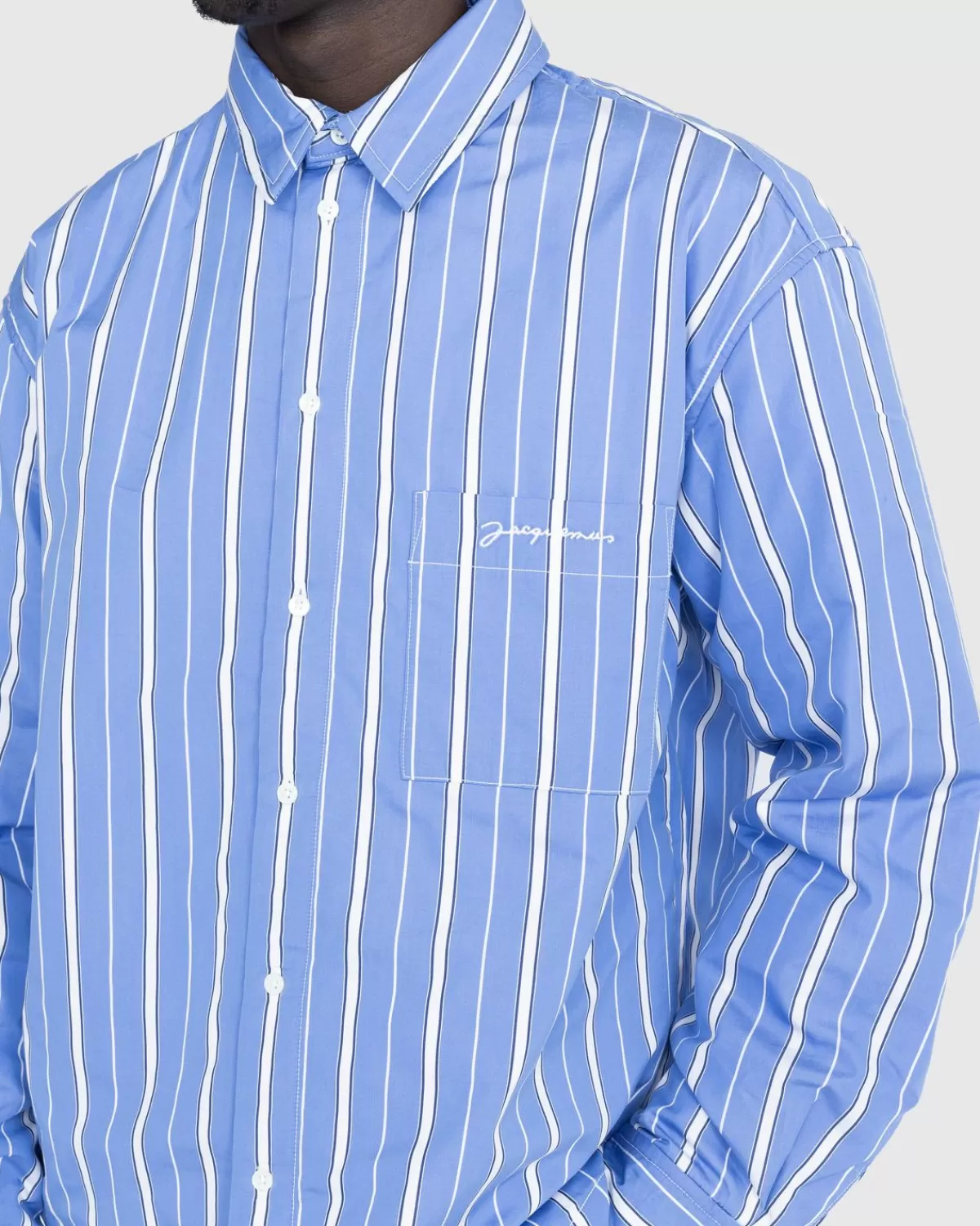 jacquemus_la_chemise_boulanger_blauwe_strepen_5.webp Overhemden^JACQUEMUS La Chemise Boulanger Blauwe Strepen