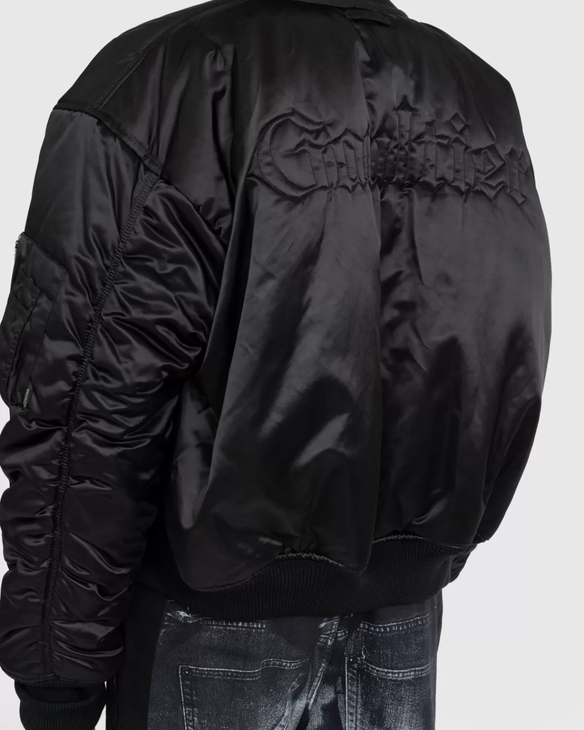 jean_paul_gaultier_oversized_satijnen_bomberjack_zwartgrijs_6.webp Bovenkleding^Jean Paul Gaultier Oversized Satijnen Bomberjack Zwart/Grijs