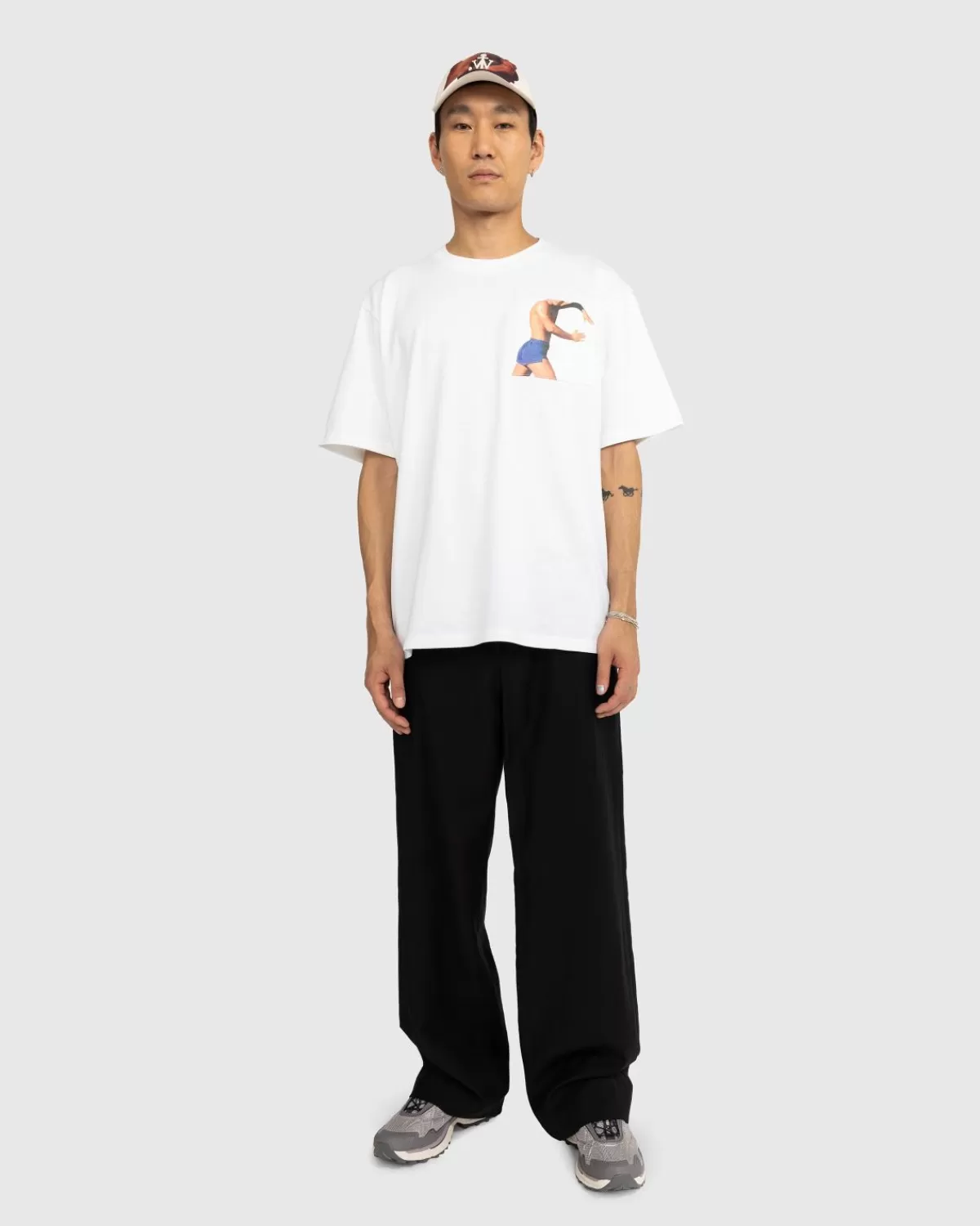 jw_anderson_tshirt_met_profielknopen_op_de_borstzak_wit_1.webp J.W. Anderson Jw Anderson T-Shirt Met Profielknopen Op De Borstzak Wit Discount