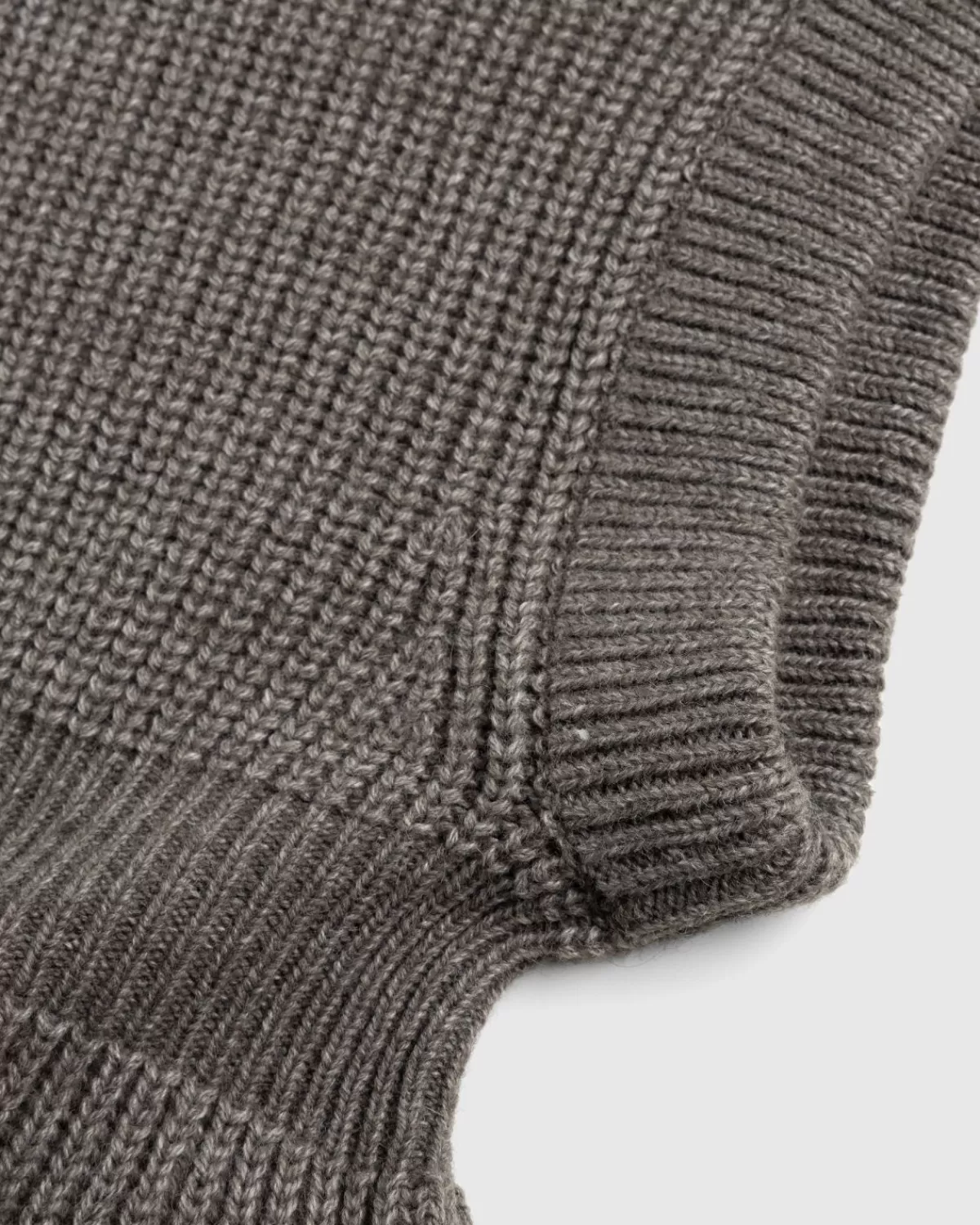 lemaire_gebreide_bivakmuts_ezelgrijs_4.webp Lemaire Gebreide Bivakmuts Ezelgrijs Flash Sale
