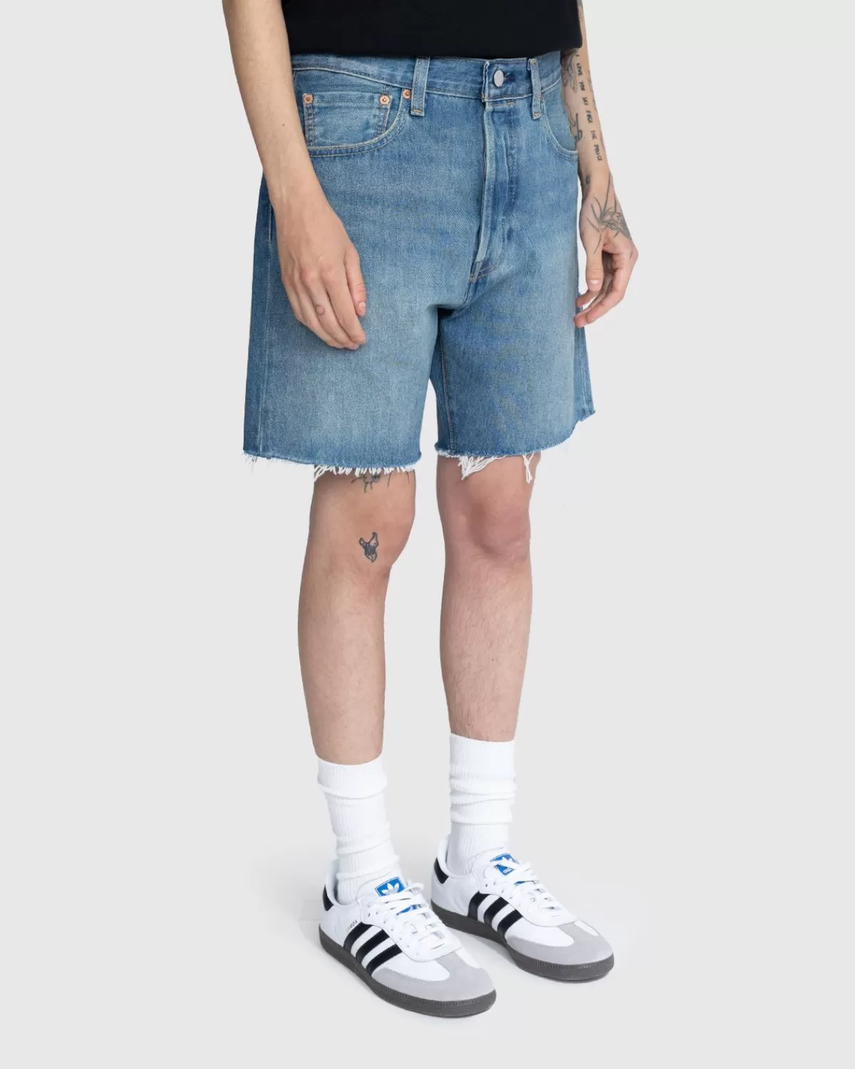 levis_501_93_afgesneden_short_indigo_stonewash_3.webp Korte Broek^Levi's 501 '93 Afgesneden Short Indigo Stonewash
