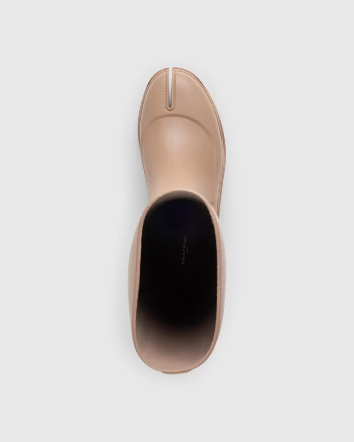 maison_margiela_tabi_regenlaars_otter_3.webp Maison Margiela Tabi Regenlaars Otter Best Sale