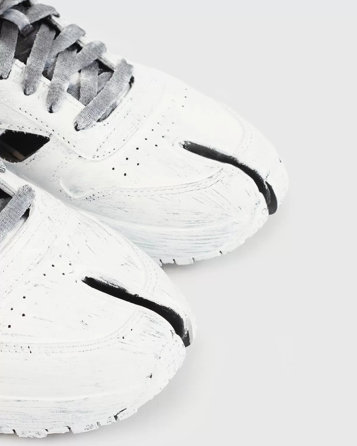 maison_margiela_x_reebok_klassieke_lederen_tabi_low_bianchetto_1.webp Maison Margiela X Reebok Klassieke Lederen Tabi Low Bianchetto Best Sale