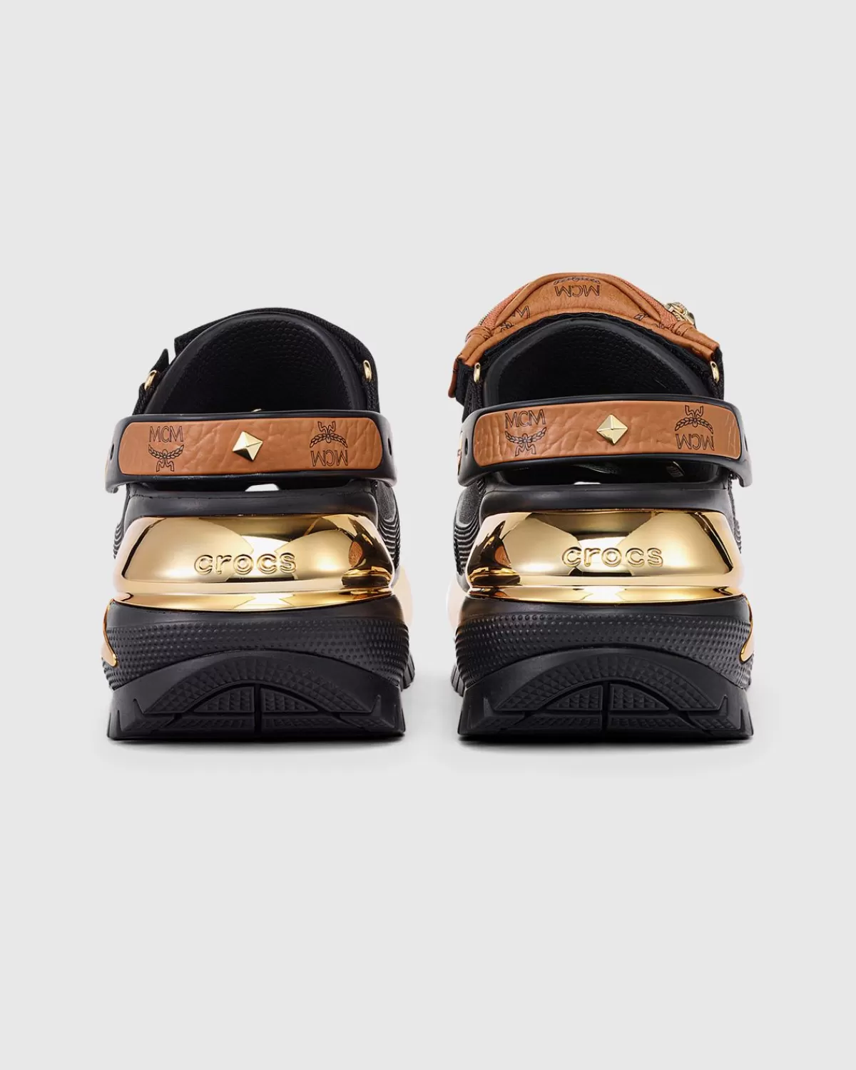 mcm_x_crocs_mega_crush_bb_365_zwart_1.webp MCM X Crocs Mega Crush Bb 365 Zwart Clearance