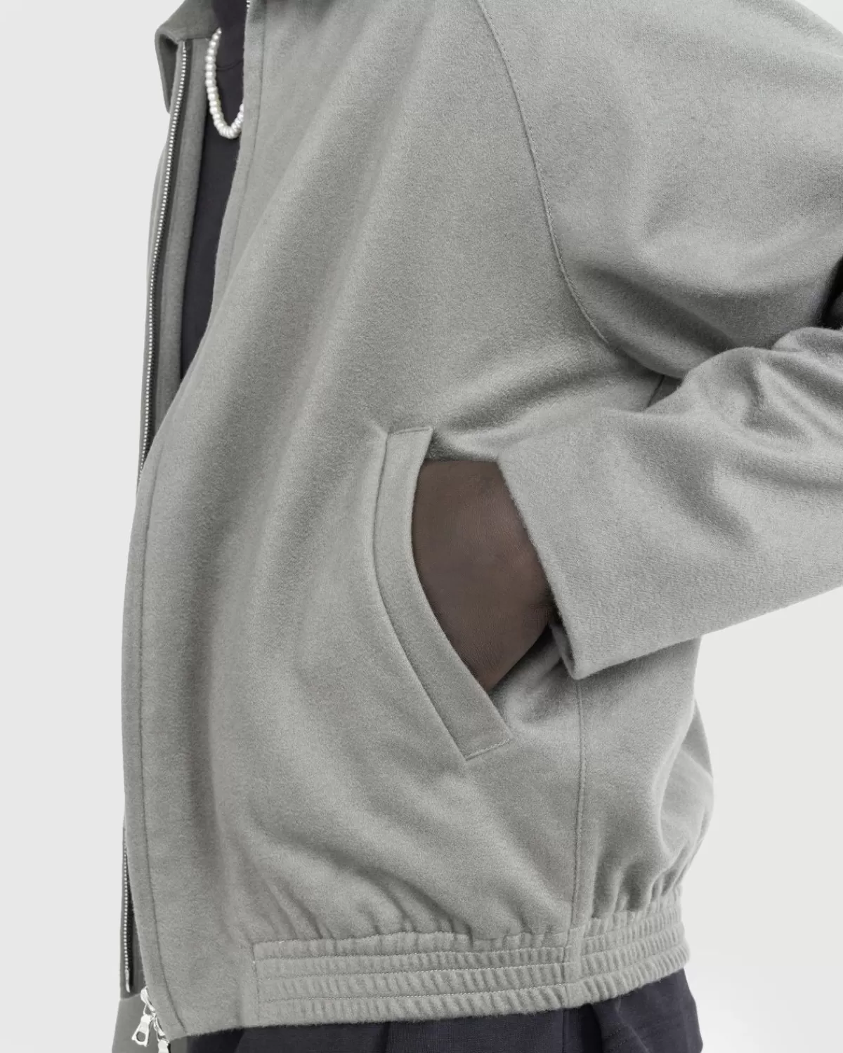 meta_campania_collective_alain_cashmere_blouson_weimaraner_grijs_2.webp Overhemden^Meta Campania Collective Alain Cashmere Blouson Weimaraner Grijs