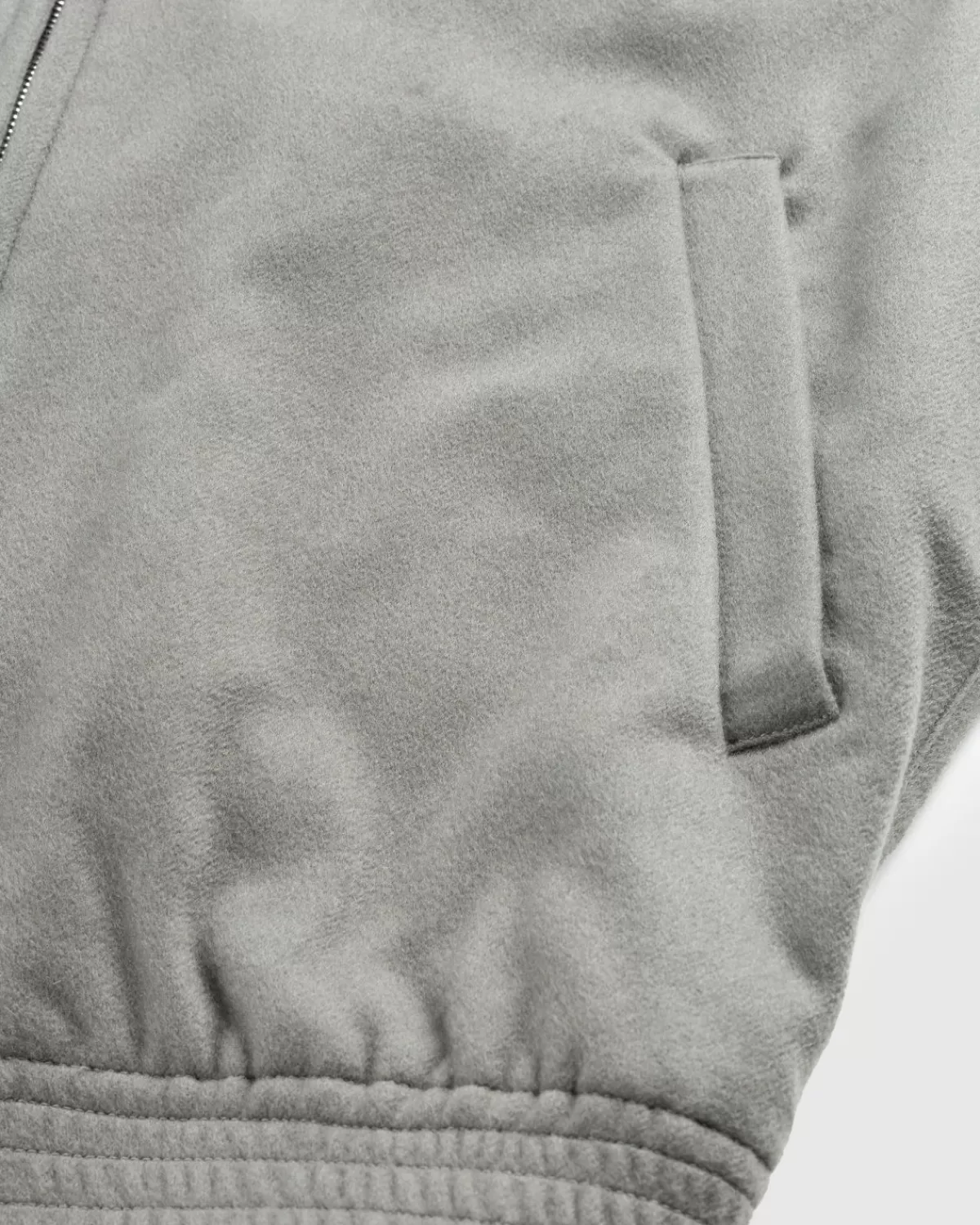 meta_campania_collective_alain_cashmere_blouson_weimaraner_grijs_6.webp Overhemden^Meta Campania Collective Alain Cashmere Blouson Weimaraner Grijs