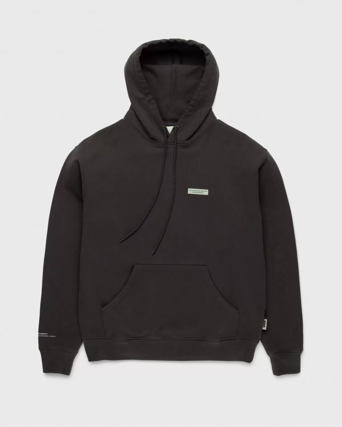 Neue Nationalgalerie X Highsnobiety Berlijn, Berlijn 3 Hoodie Met Artwork Zwart Store