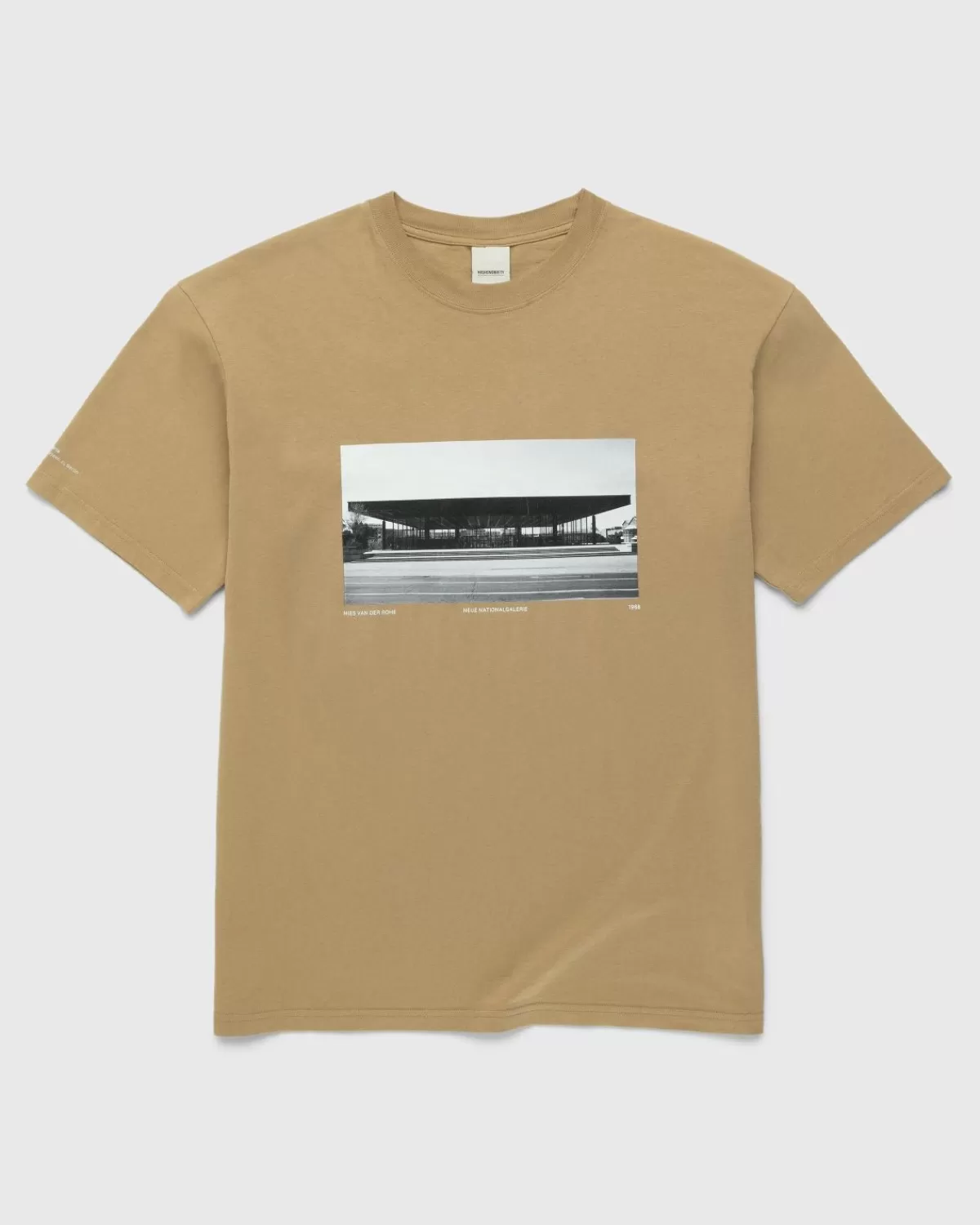 Neue Nationalgalerie X Highsnobiety Berlijn, Berlijn 3 Mies T-Shirt Militair Groen Online