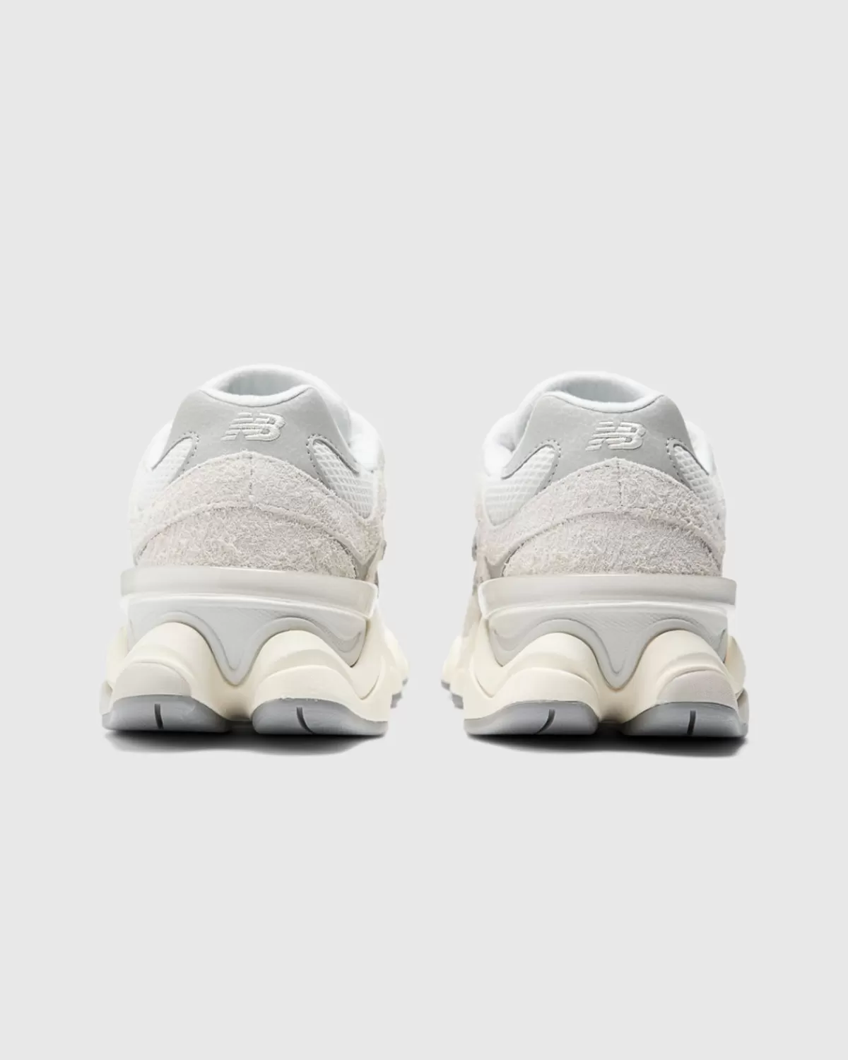 new_balance_u_9060_hsc_zeezout_4.webp New Balance U 9060 Hsc Zeezout Shop