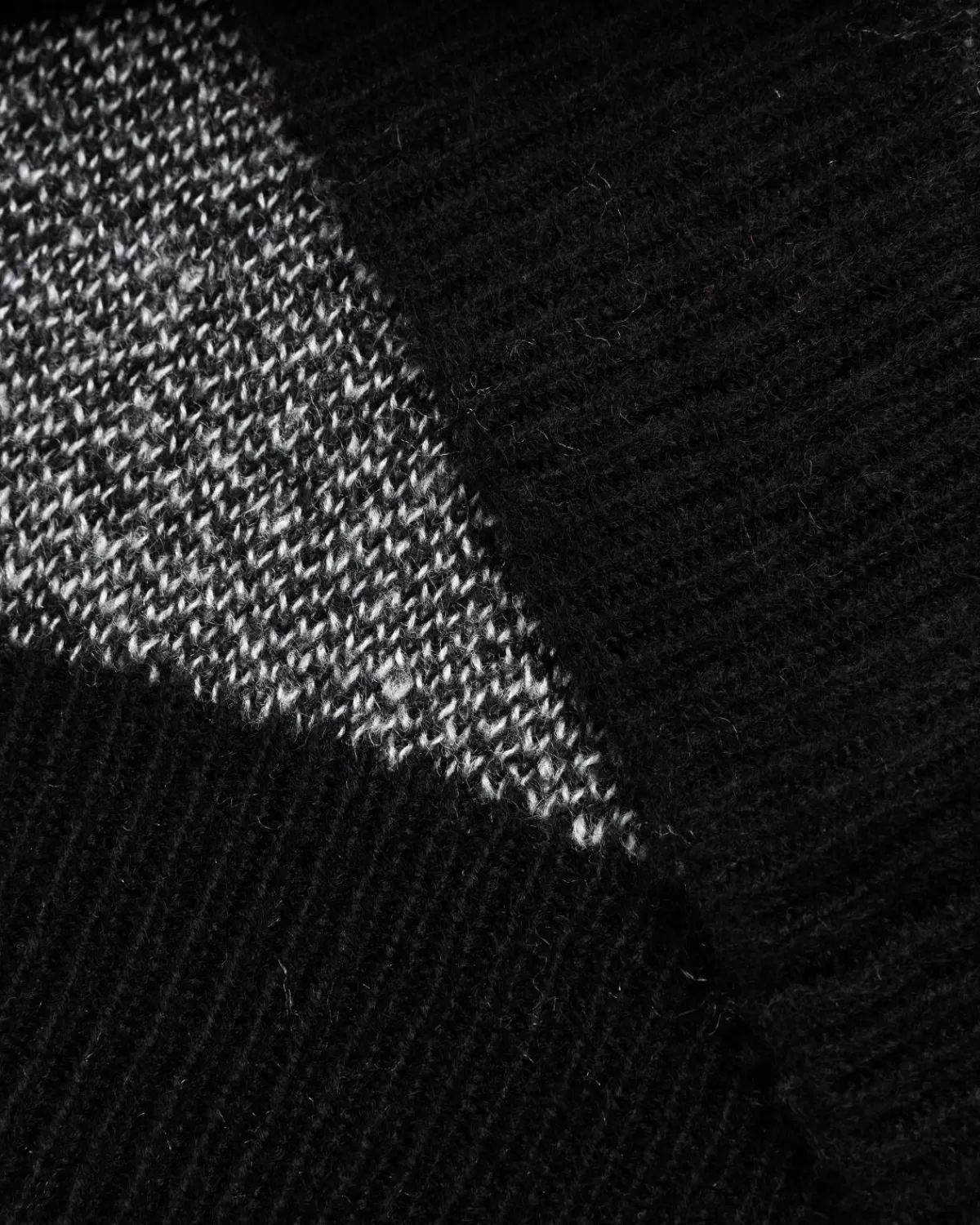 noon_goons_gatekeeper_sweater_zwart_6.webp Gebreide Kleding^Noon Goons Gatekeeper Sweater Zwart