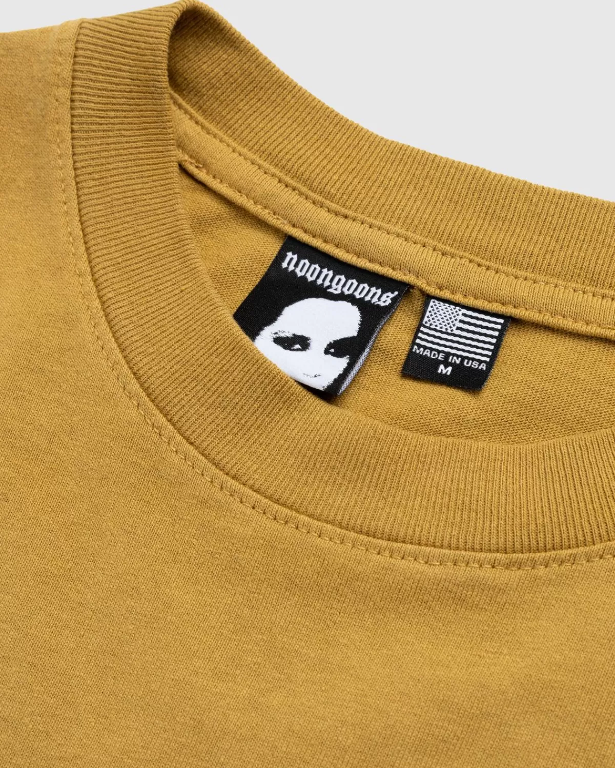 noon_goons_og_oe_tshirt_oogst_goud_3.webp Noon Goons Og Oe T-Shirt Oogst Goud Cheap