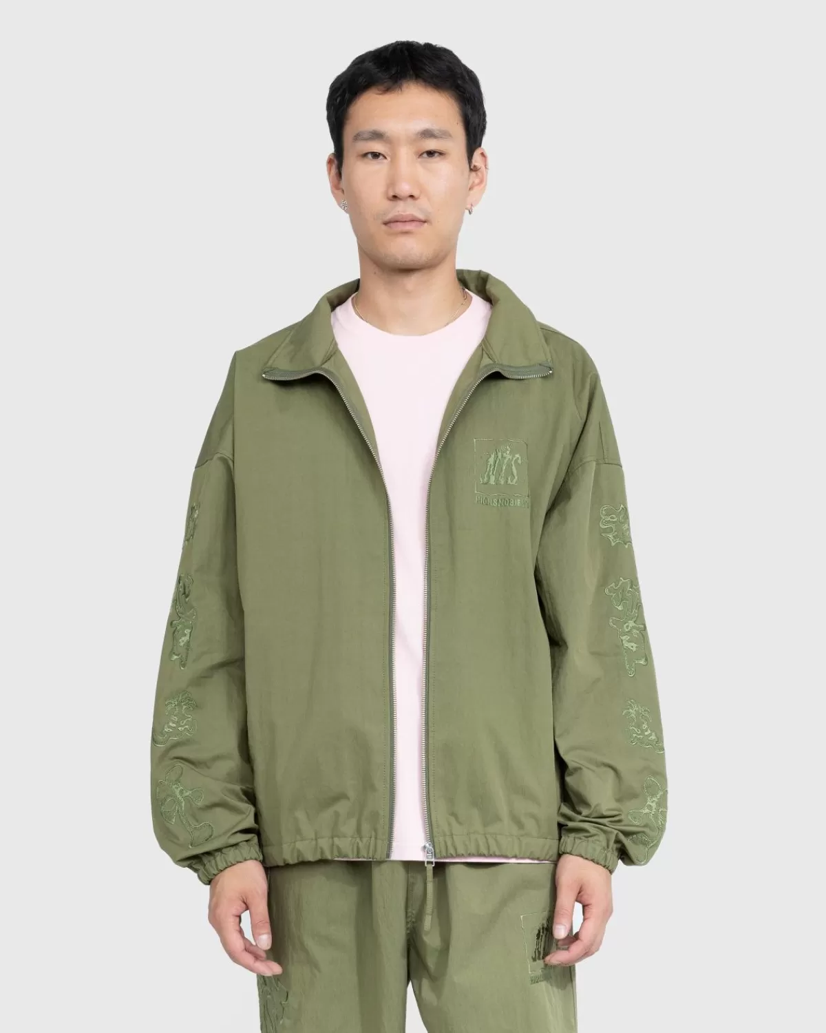 nts_x_highsnobiety_geborsteld_nylon_trainingsjack_groen_2.webp Bovenkleding^NTS X Highsnobiety Geborsteld Nylon Trainingsjack Groen