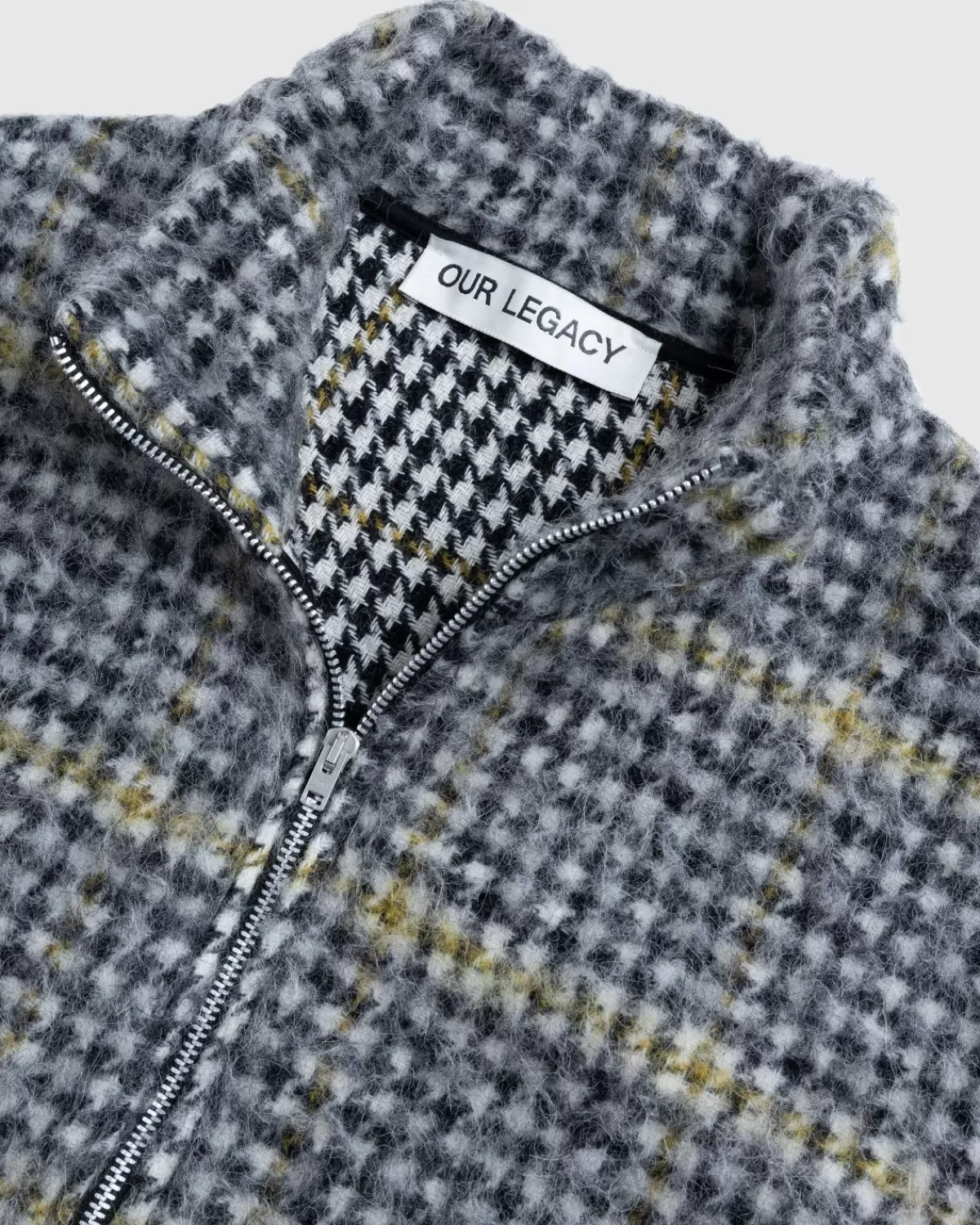 onze_erfenis__gekrompen_poloshirt_met_volledige_ritssluiting_prenzlauer_houndstooth_1.webp Gebreide Kleding^Our Legacy Onze Erfenis - Gekrompen Poloshirt Met Volledige Ritssluiting Prenzlauer Houndstooth