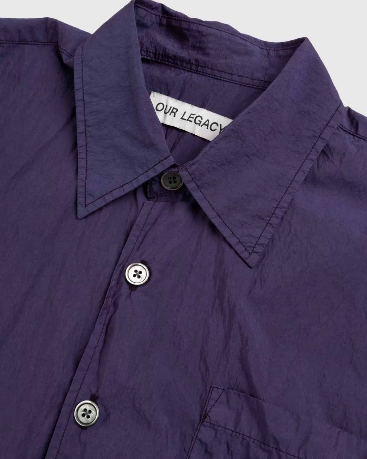 onze_erfenis_geleend_overhemd_zwarte_bessen_parachute_poplin_4.webp Overhemden^Our Legacy Onze Erfenis Geleend Overhemd Zwarte Bessen Parachute Poplin
