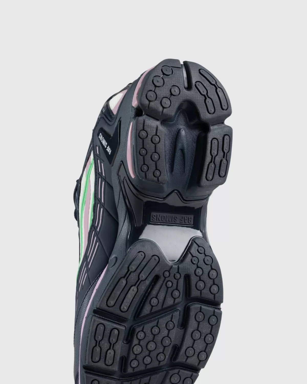 raf_simons_ultrasceptre_sneaker_donkerblauw_3.webp Raf Simons Ultrasceptre Sneaker Donkerblauw Store