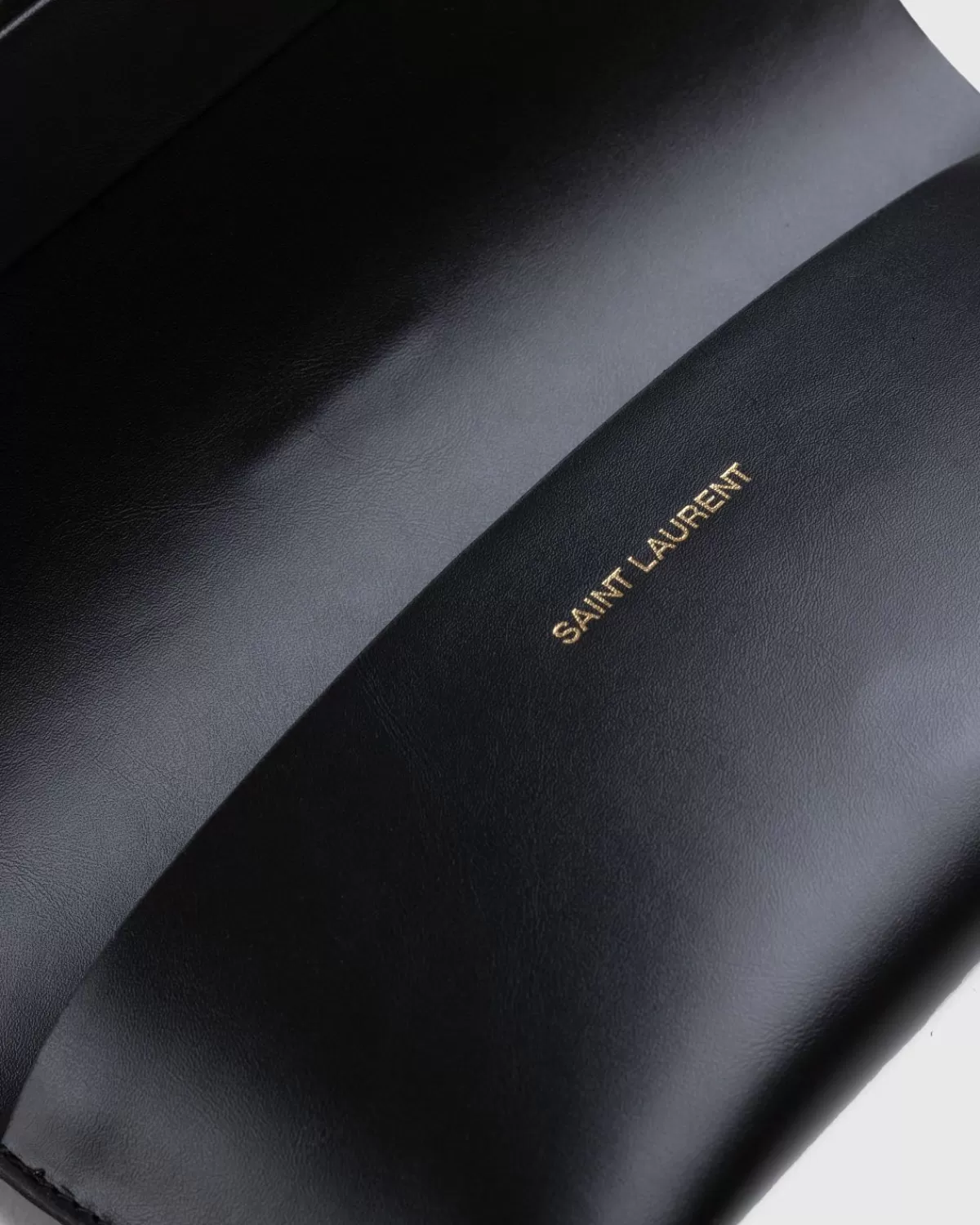 saint_laurent_sl_571_zonnebril_met_rond_frame_zwart_4.webp Saint Laurent Sl 571 Zonnebril Met Rond Frame Zwart Flash Sale