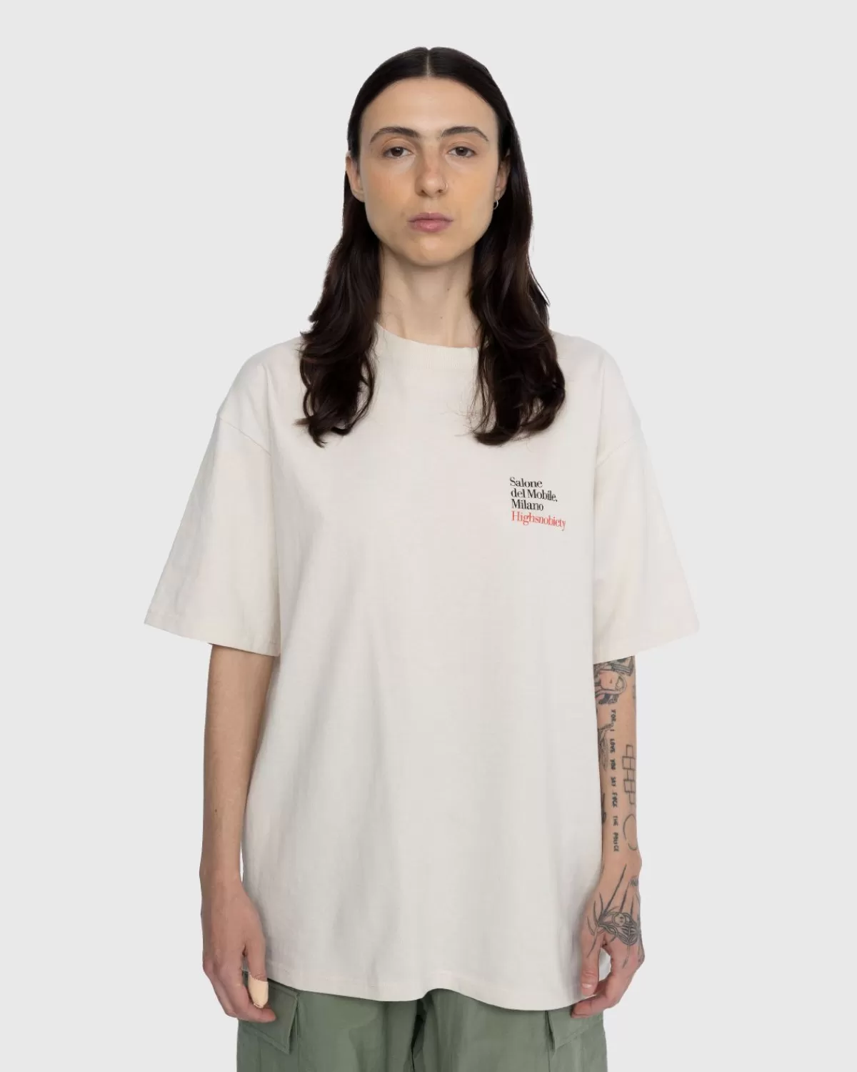 salone_del_mobile_x_highsnobiety_logo_tshirt_eierschaal_6.webp Salone del Mobile X Highsnobiety Logo T-Shirt Eierschaal Cheap