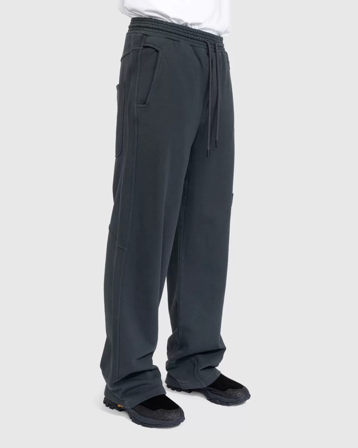 trussardi_stonewashed_greyhound_joggingbroek_zwart_4.webp Broek^Trussardi Stonewashed Greyhound Joggingbroek Zwart