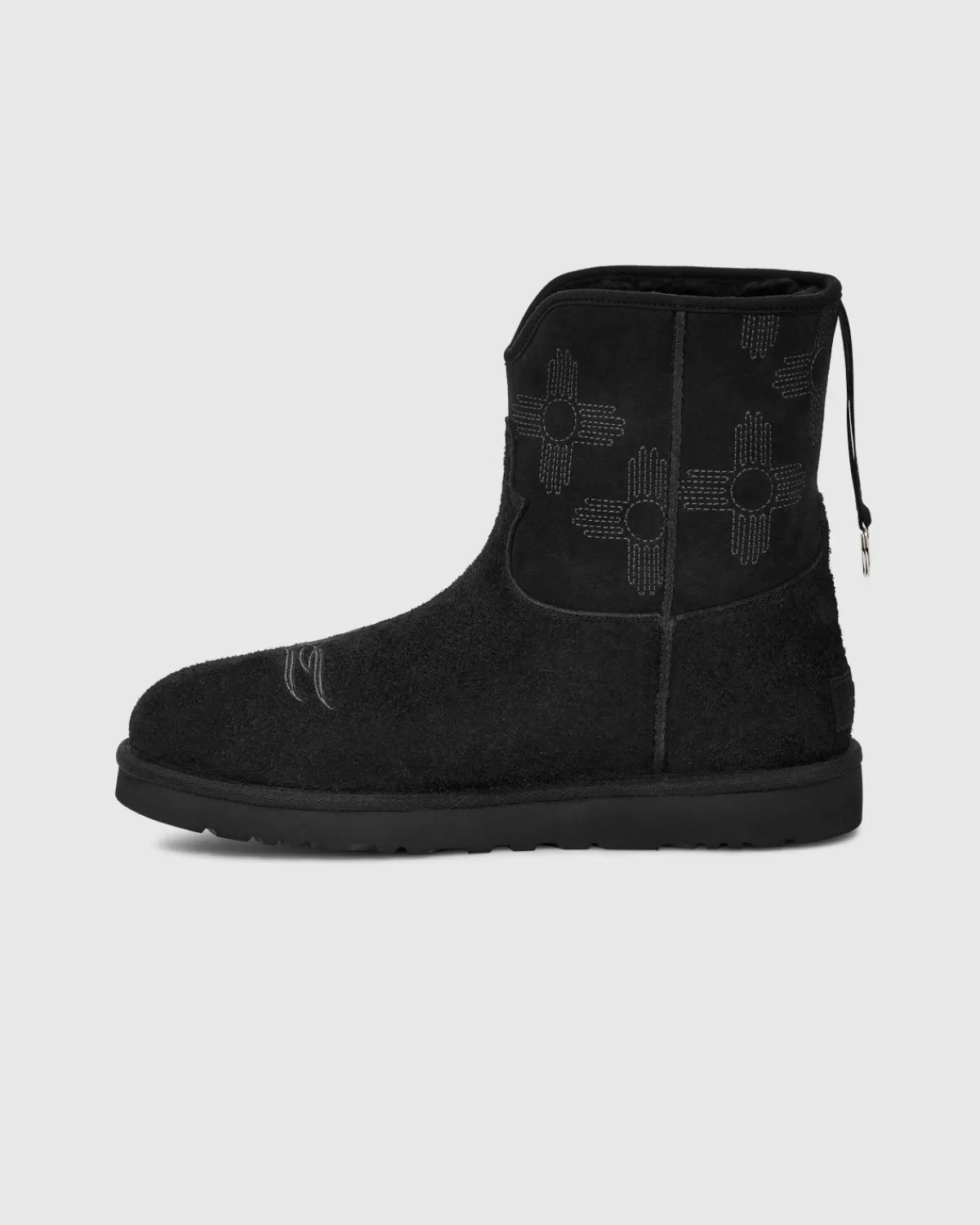 Ugg X Children Of The Discordance Klassieke Korte Laars Zwart Clearance
