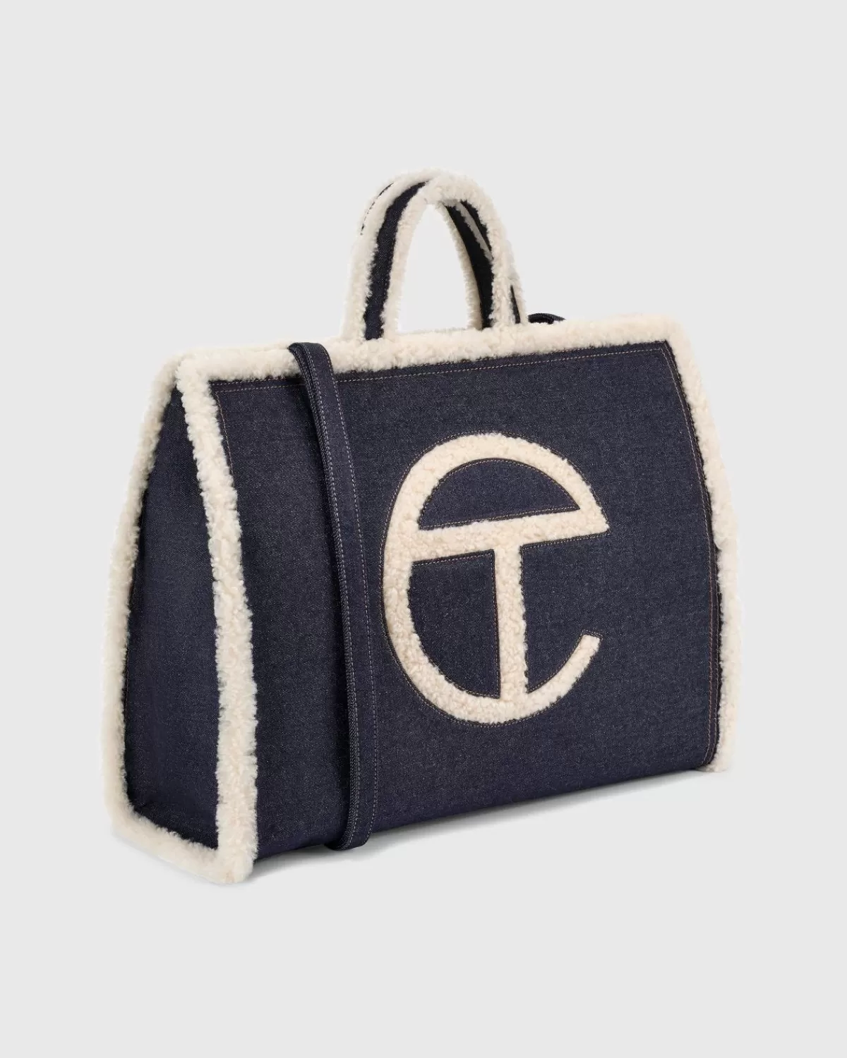 ugg_x_telfar_denim_grote_shopper_indigo_1.webp Ugg X Telfar Denim Grote Shopper Indigo Flash Sale